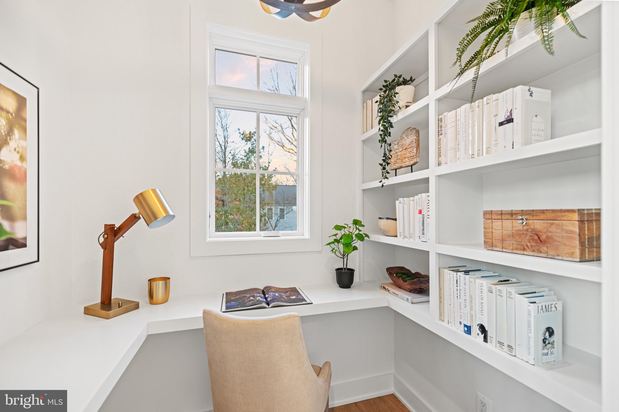 ALCOVA HEIGHTS - Residential