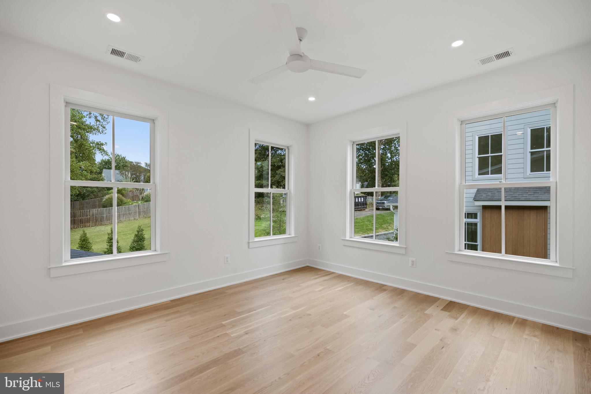 ALCOVA HEIGHTS - Residential