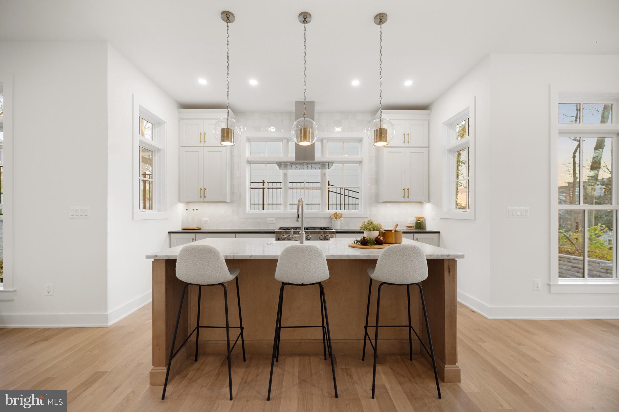 ALCOVA HEIGHTS - Residential