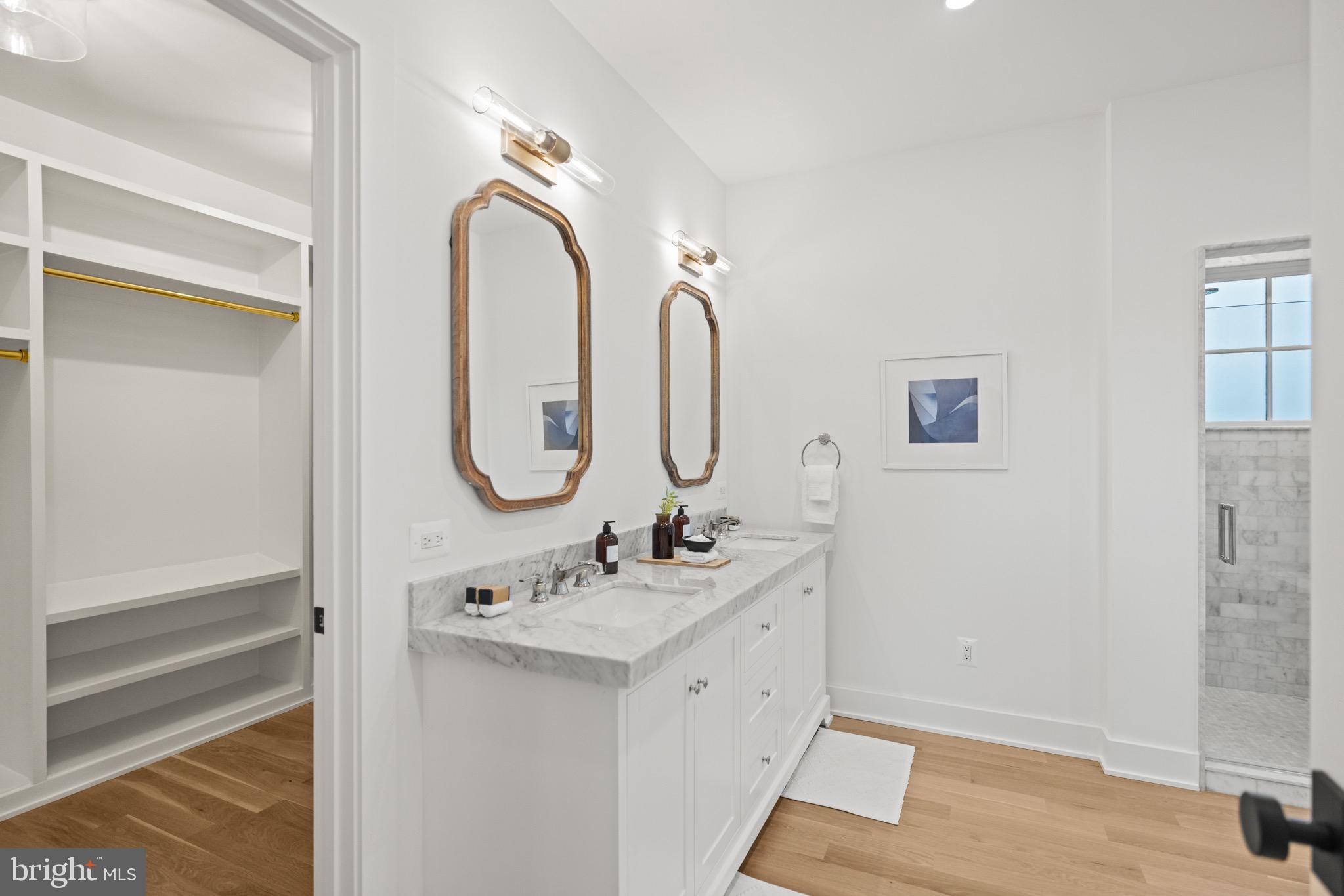 ALCOVA HEIGHTS - Residential