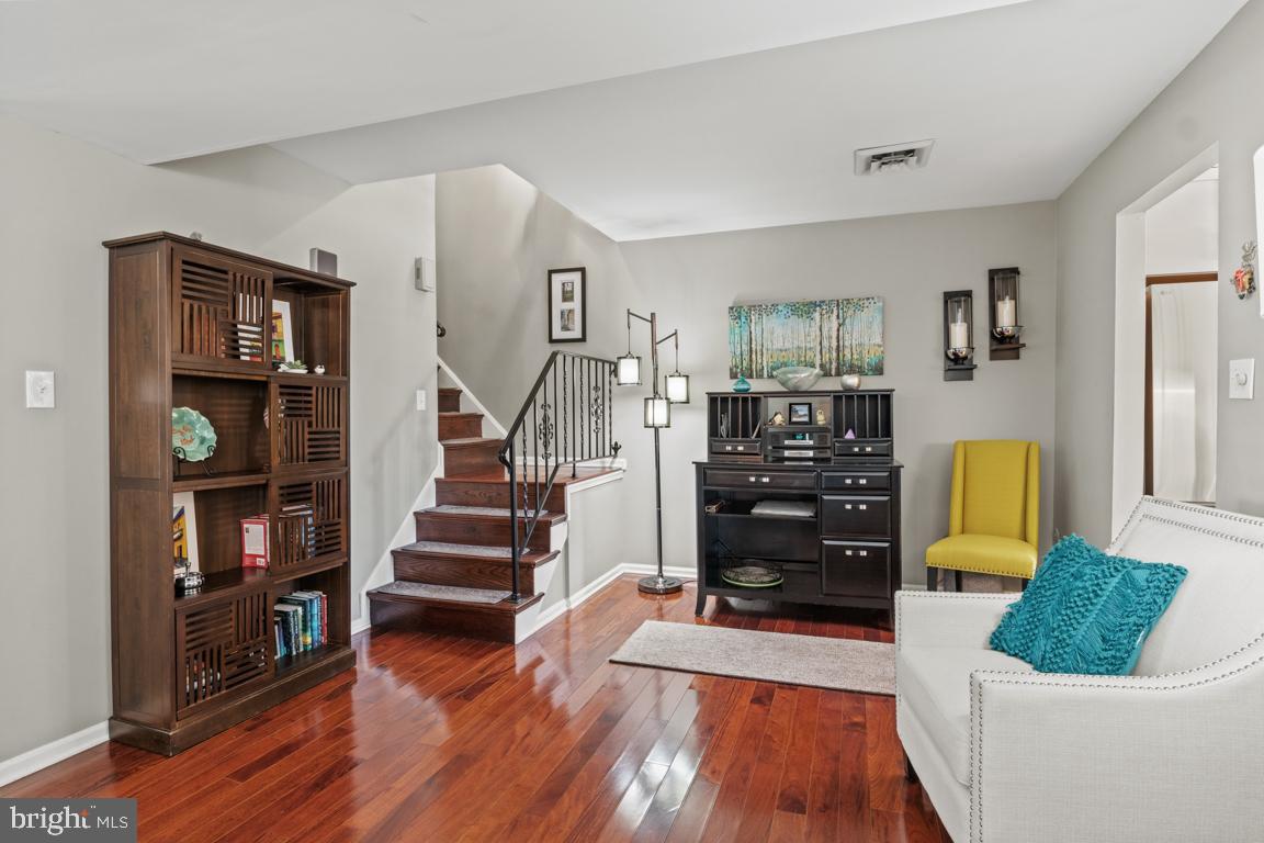 WEDGEWOOD PARK - Residential