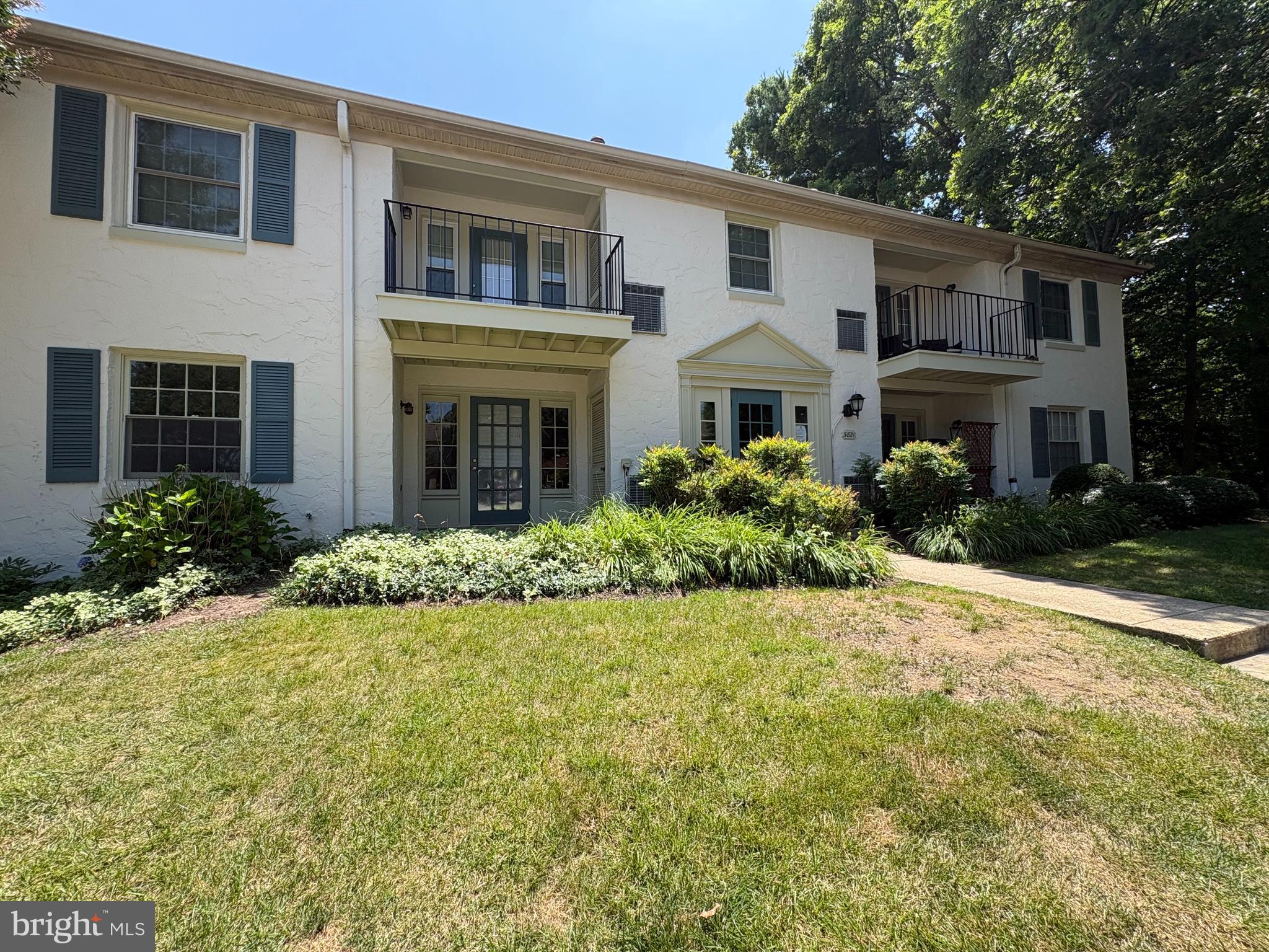 5821 REXFORD DRIVE A 744