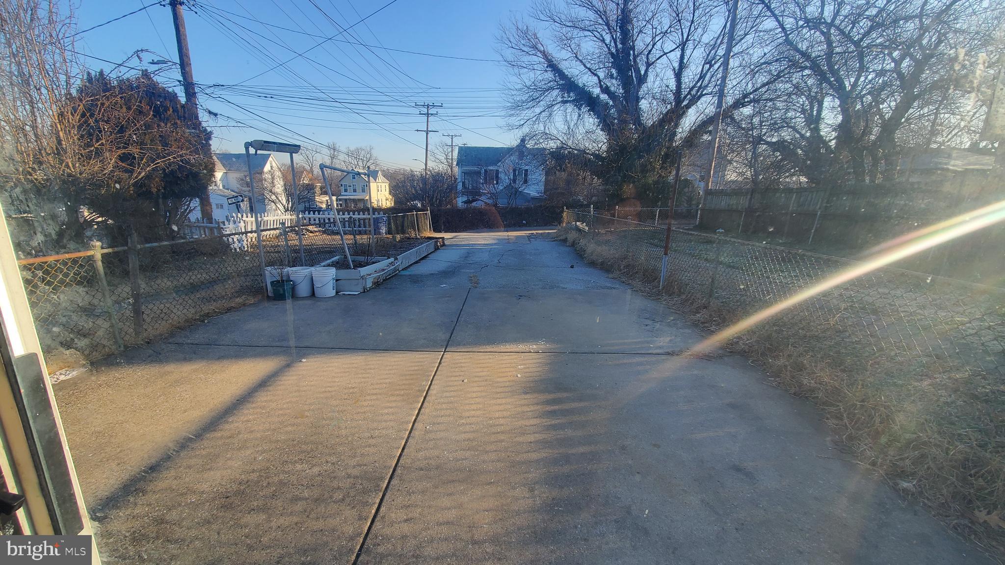 MORELL PARK - Residential Lease