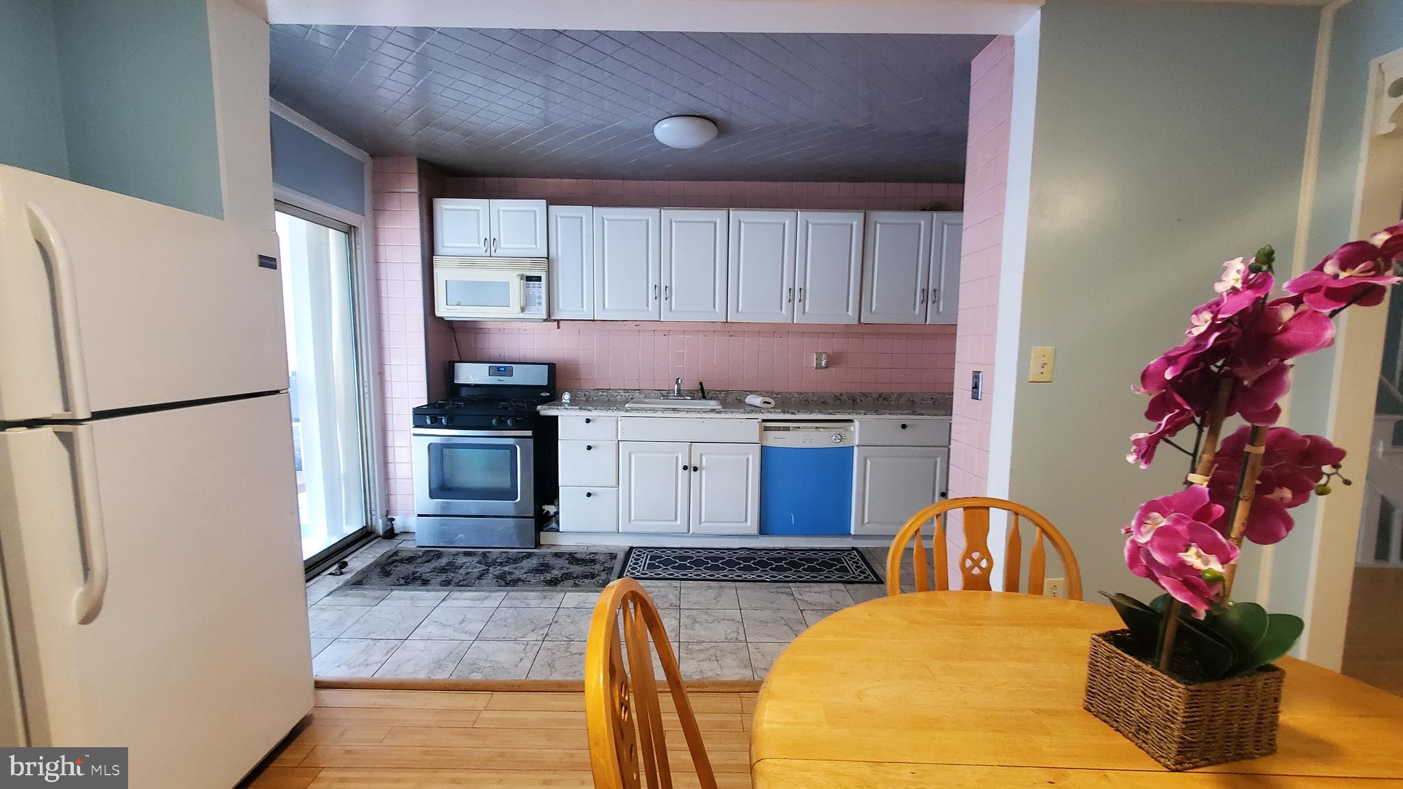 MORELL PARK - Residential Lease