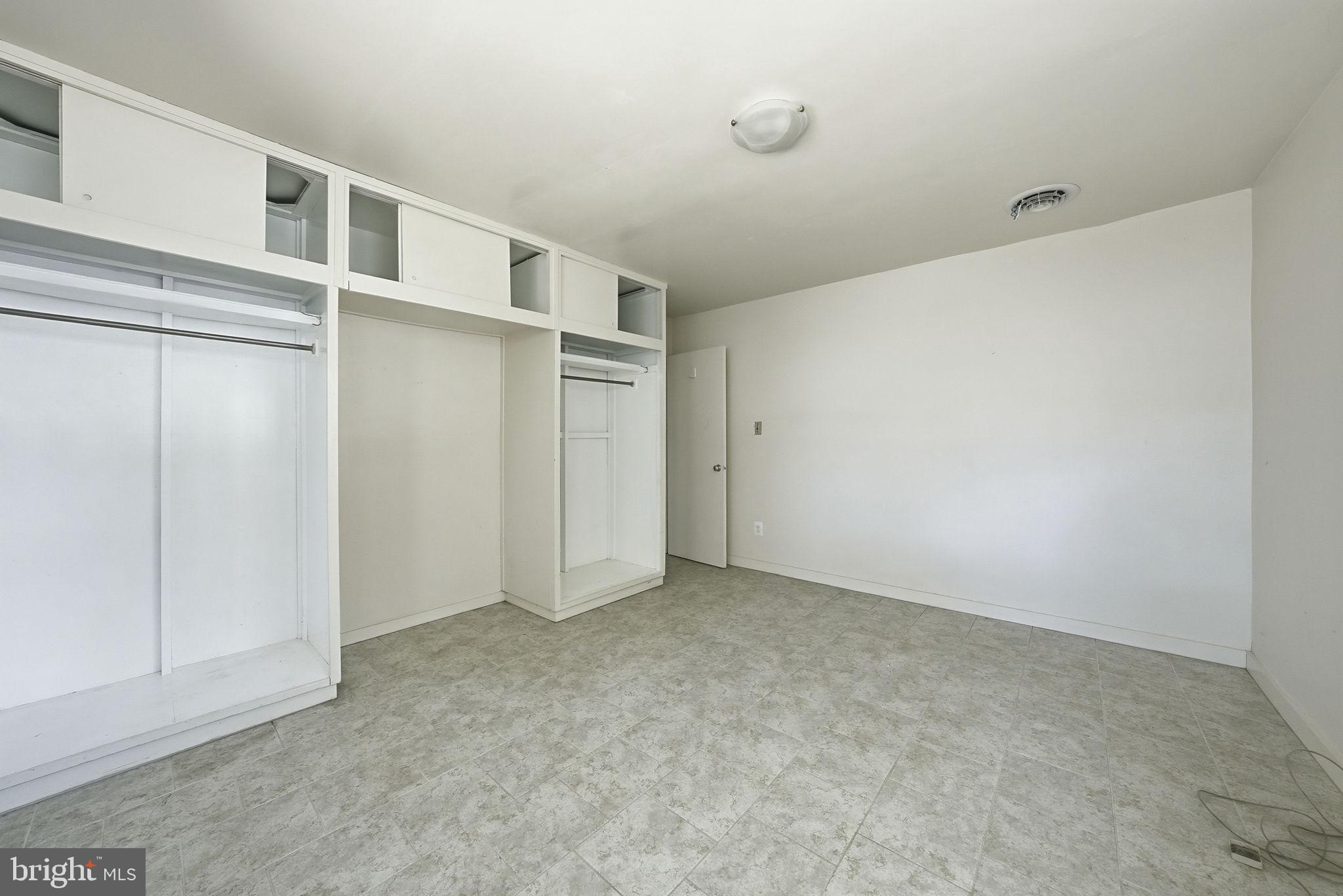 WOODLEY - Residential