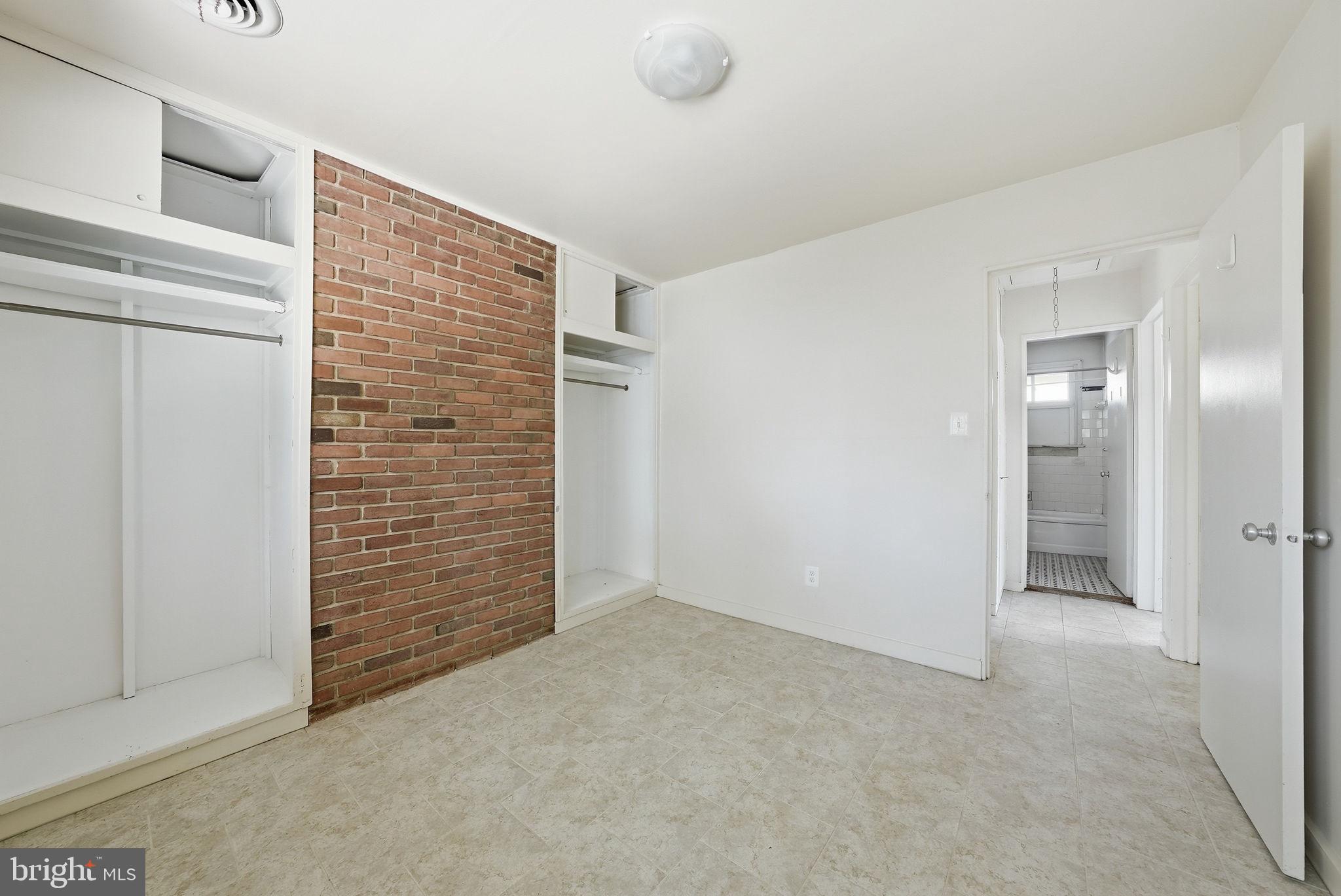 WOODLEY - Residential