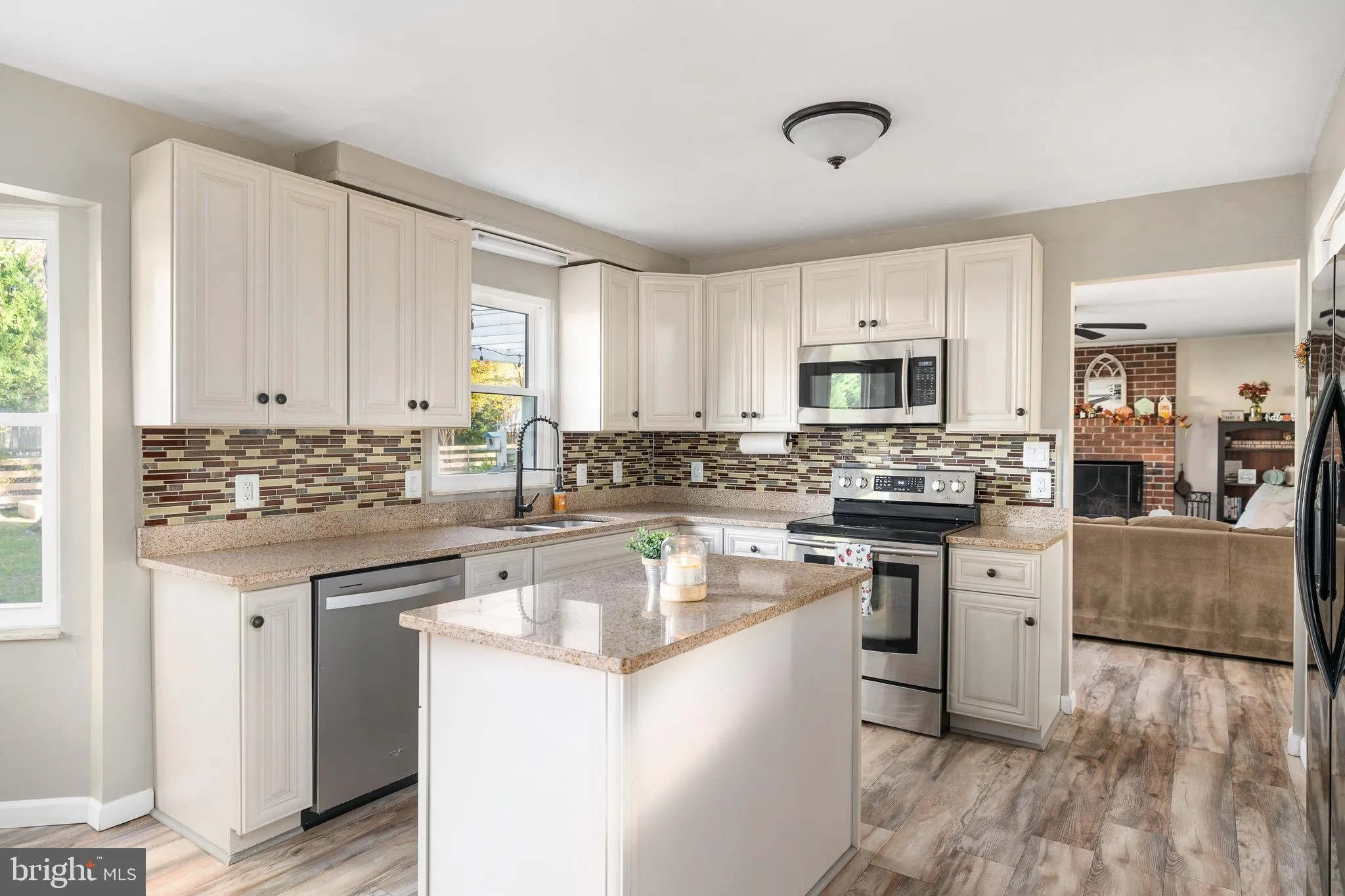 Fredericksburg, Virginia 22405, United States, 4 Bedrooms Bedrooms, ,3 BathroomsBathrooms,Residential,Active,239509