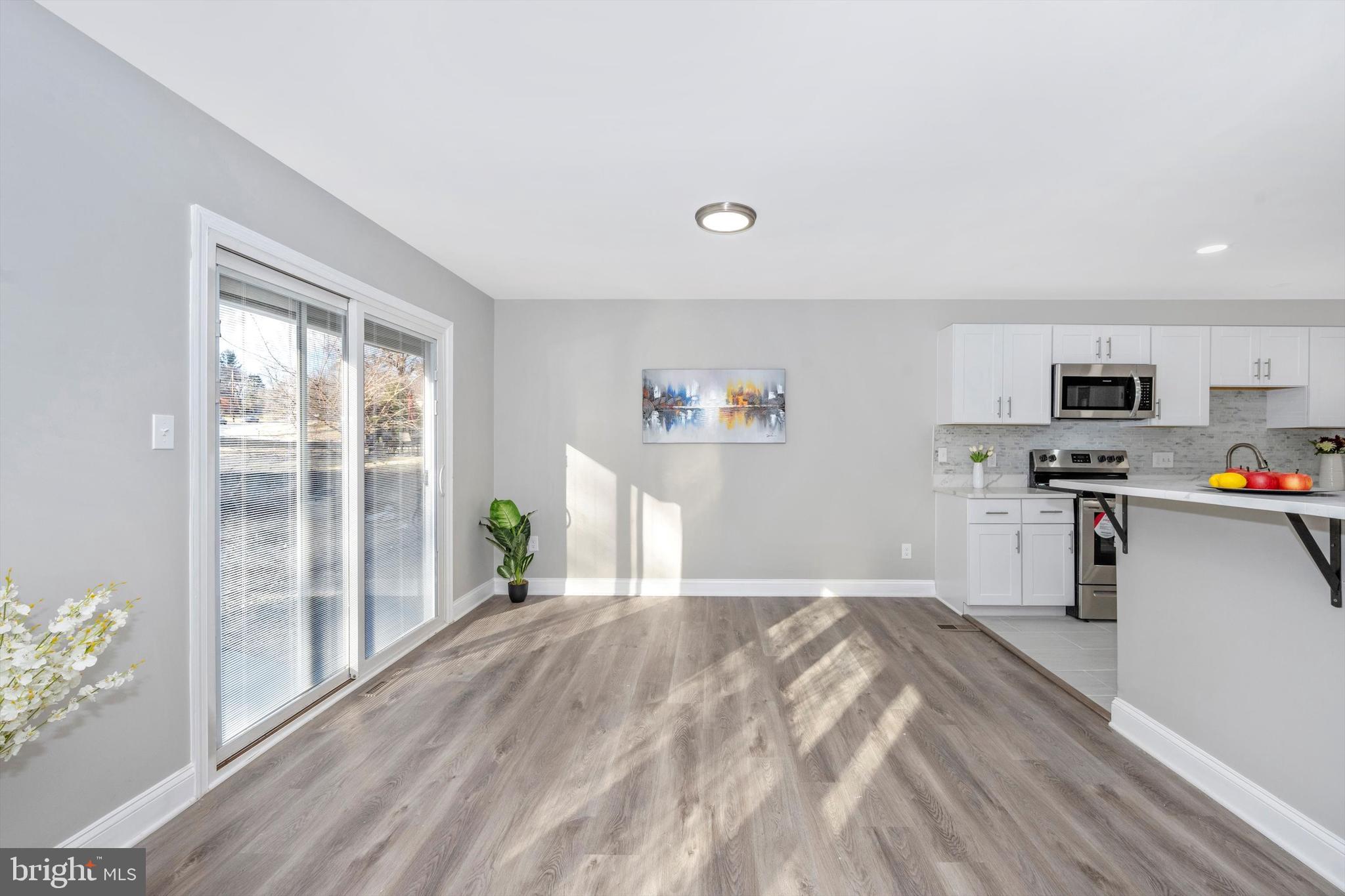 STONEGATE - Residential