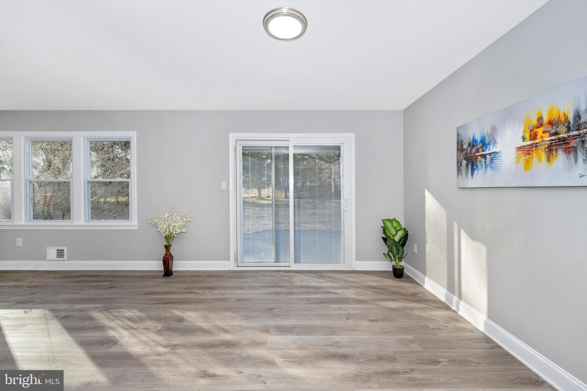 STONEGATE - Residential