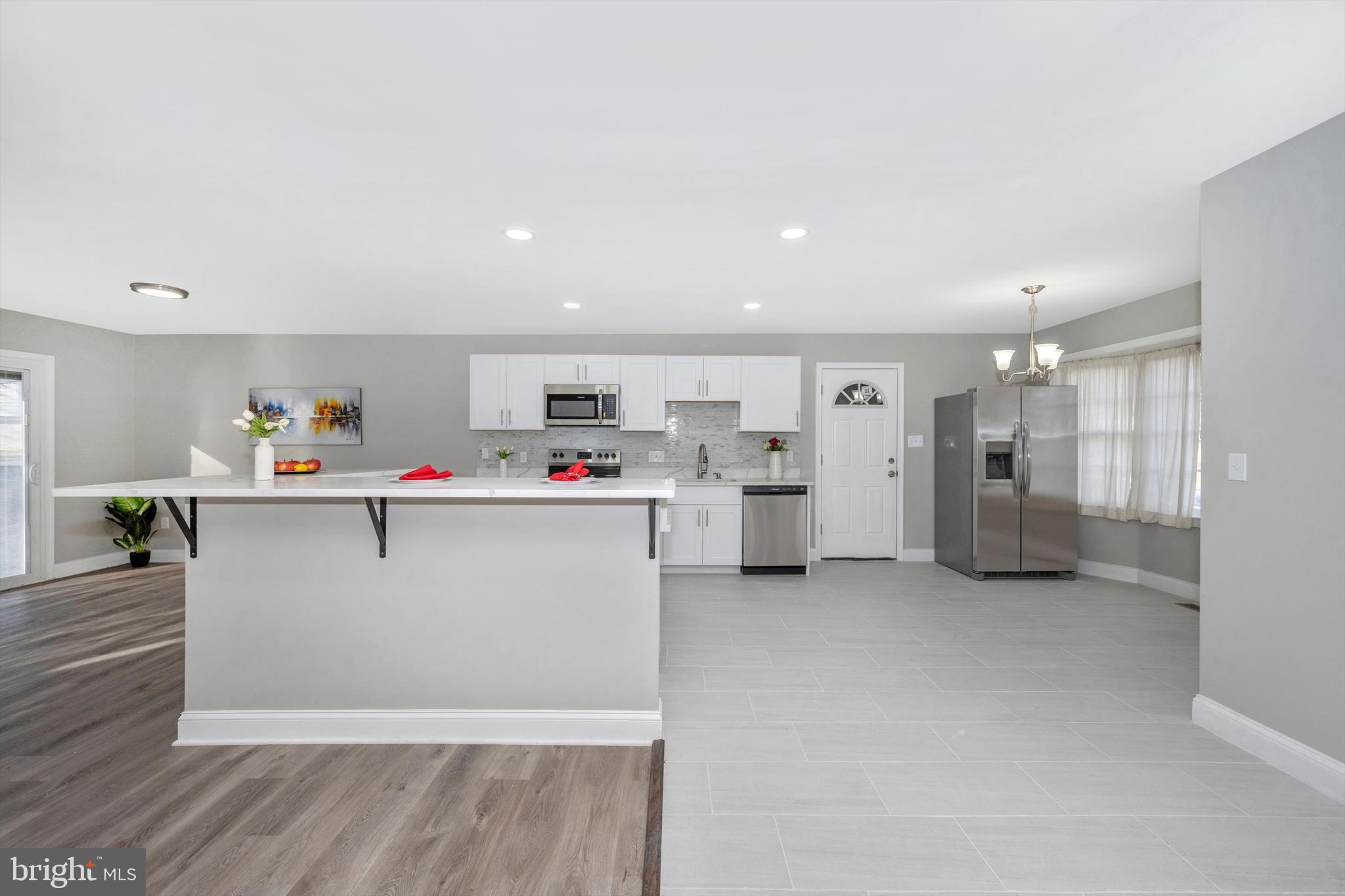 STONEGATE - Residential