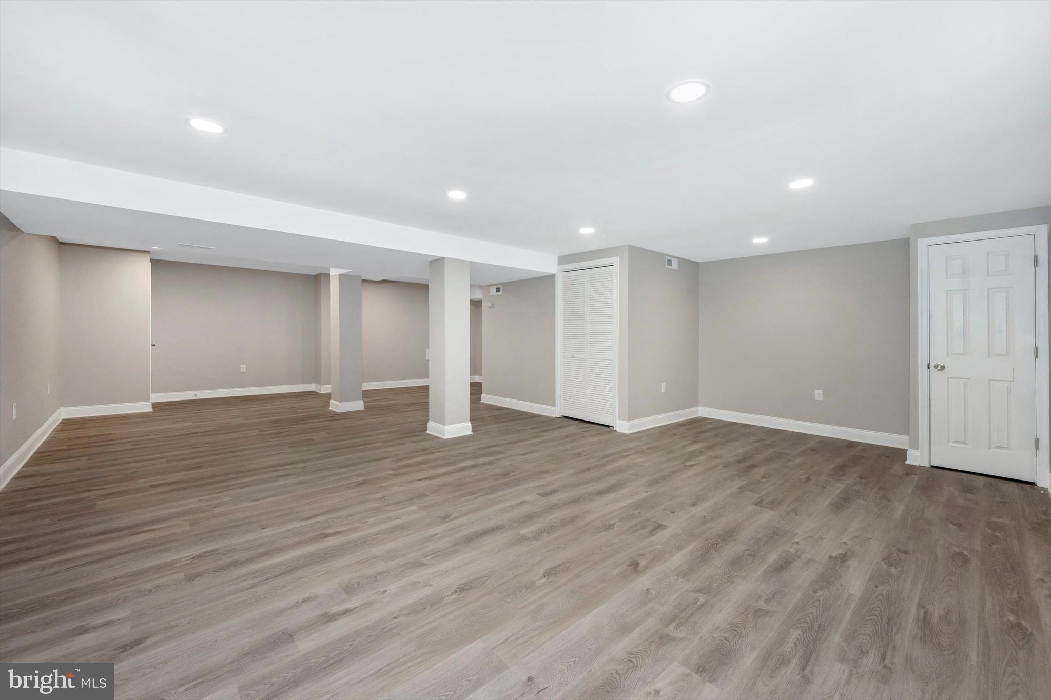 STONEGATE - Residential