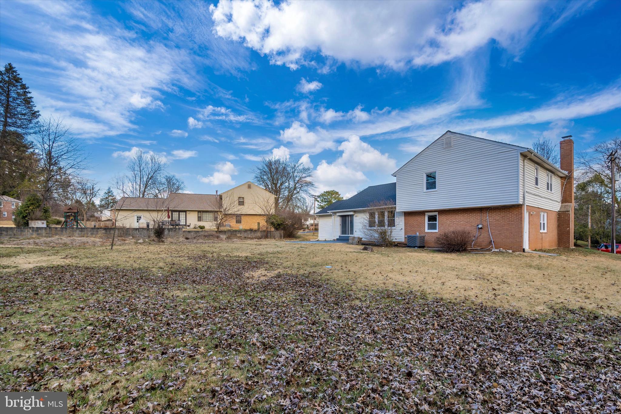 STONEGATE - Residential