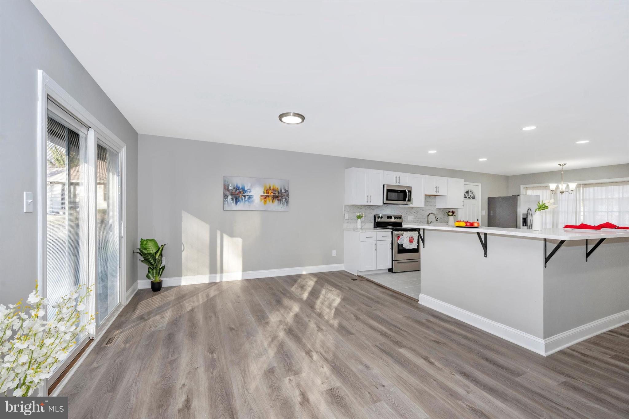 STONEGATE - Residential