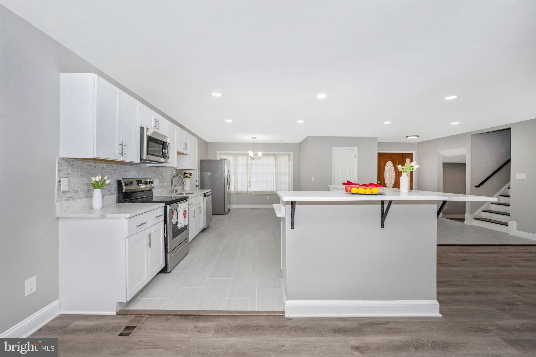 STONEGATE - Residential