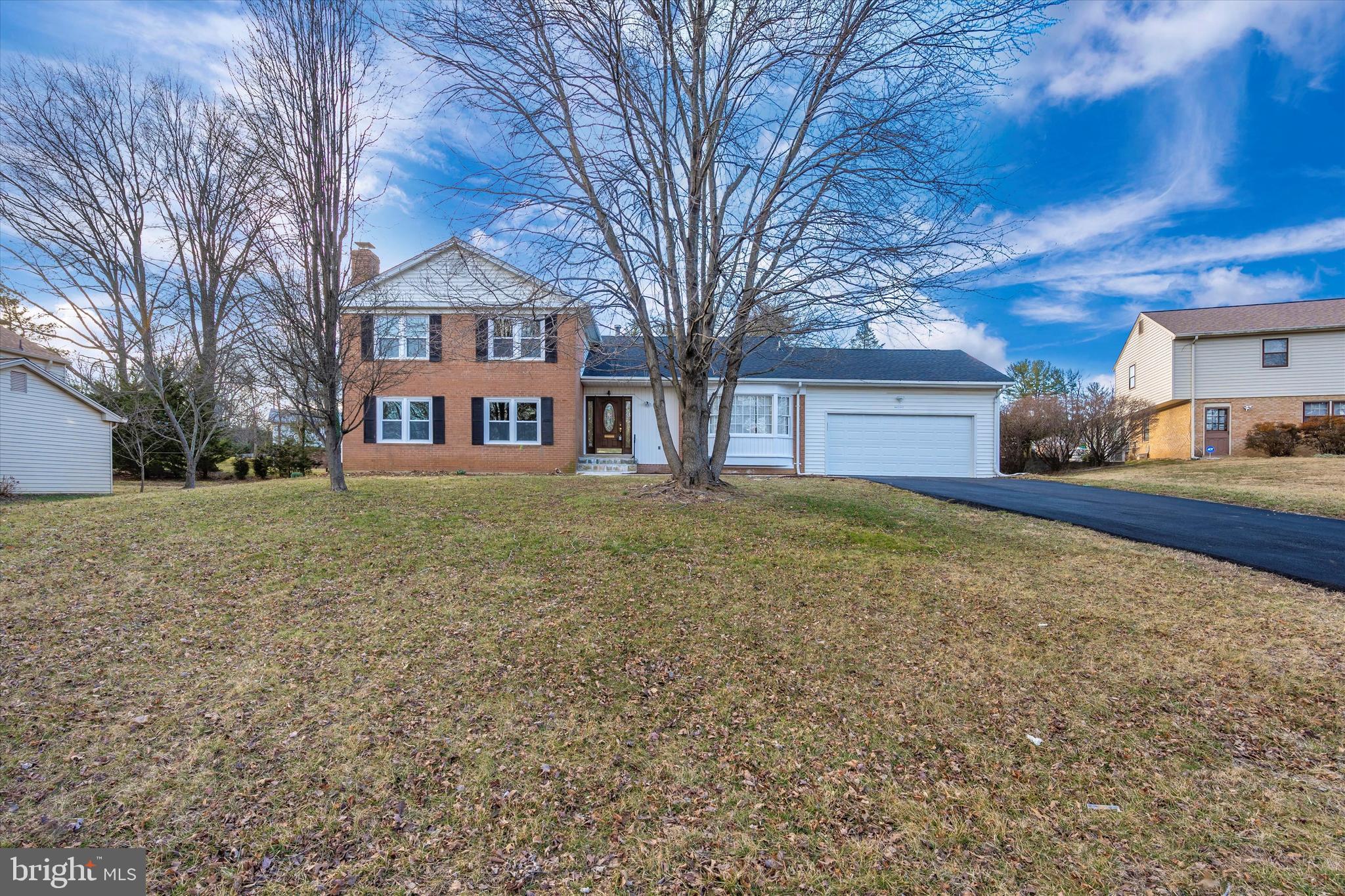 STONEGATE - Residential