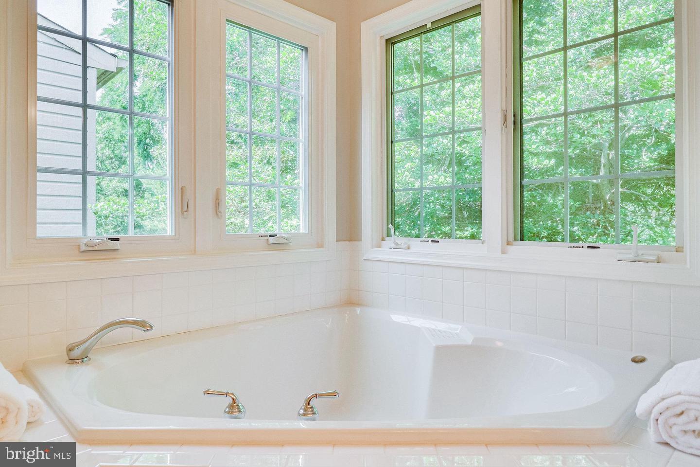 RANDOM HILLS LAND BAY - Residential Lease