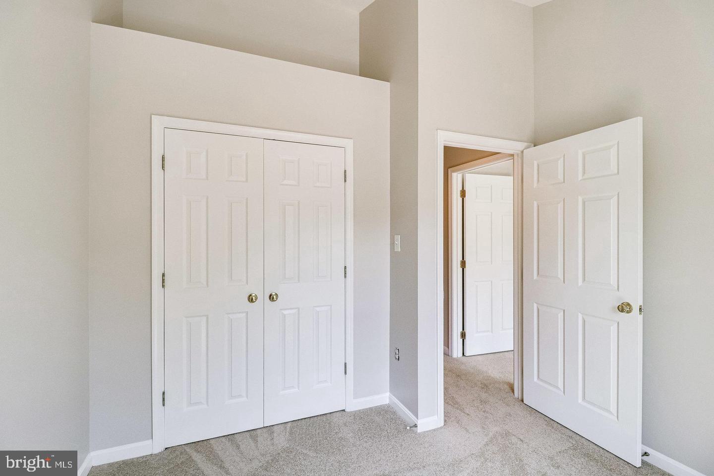 RANDOM HILLS LAND BAY - Residential Lease