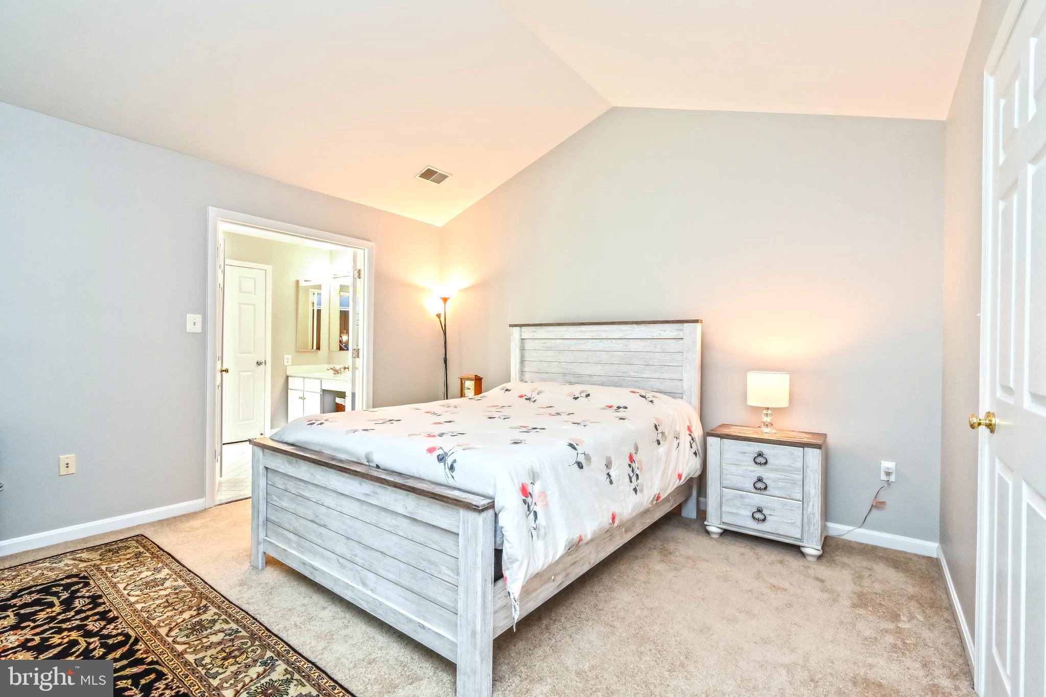 RANDOM HILLS LAND BAY - Residential Lease