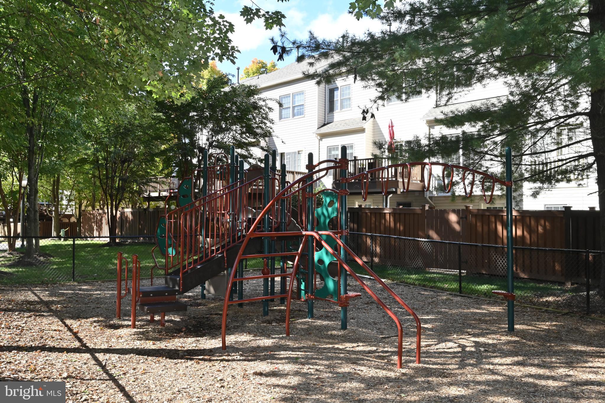 RANDOM HILLS LAND BAY - Residential Lease