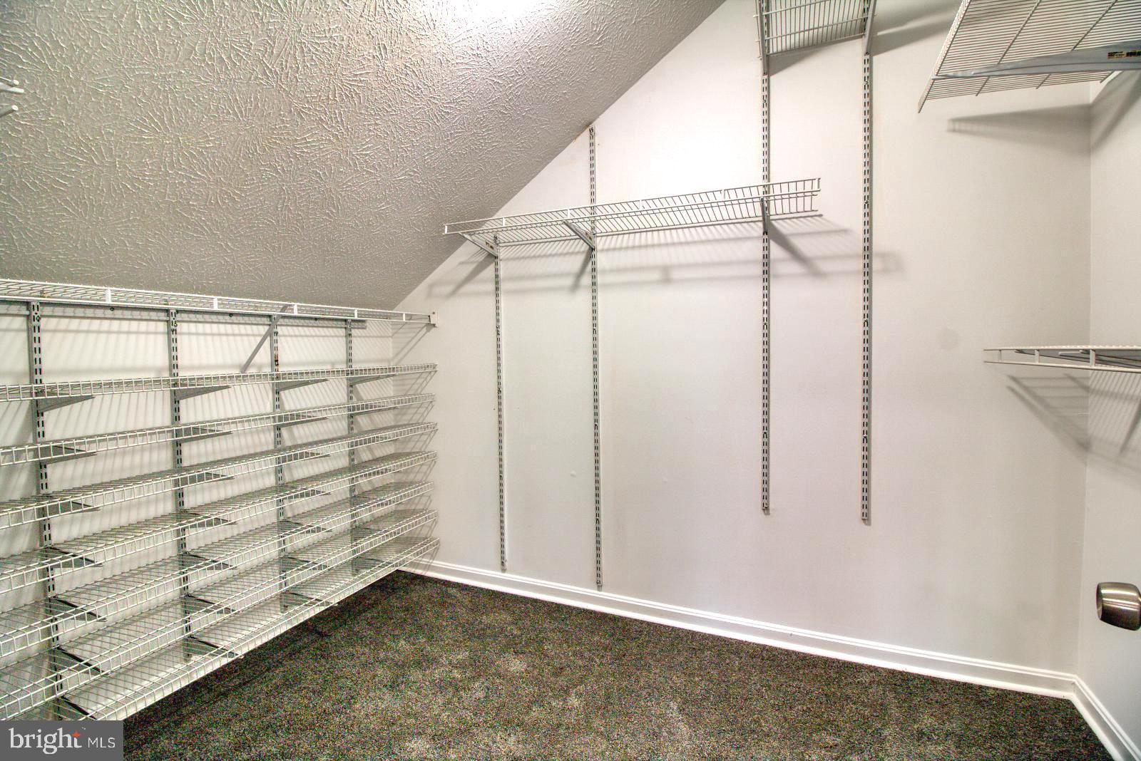 ASHFORD - Residential