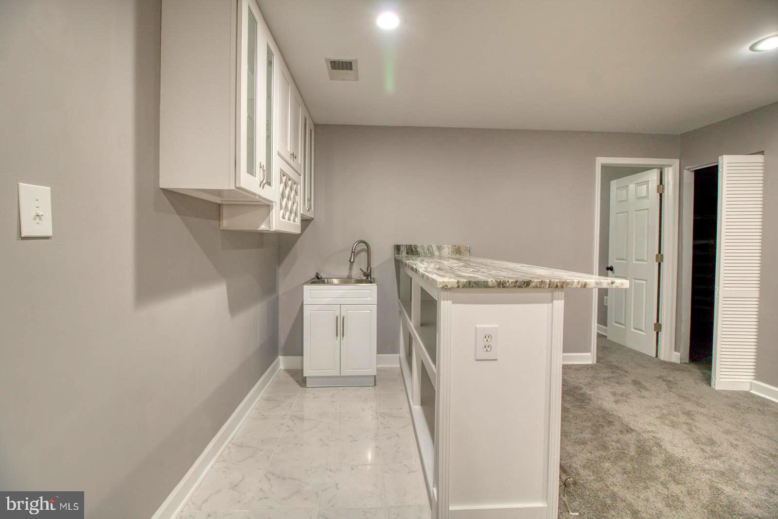 ASHFORD - Residential