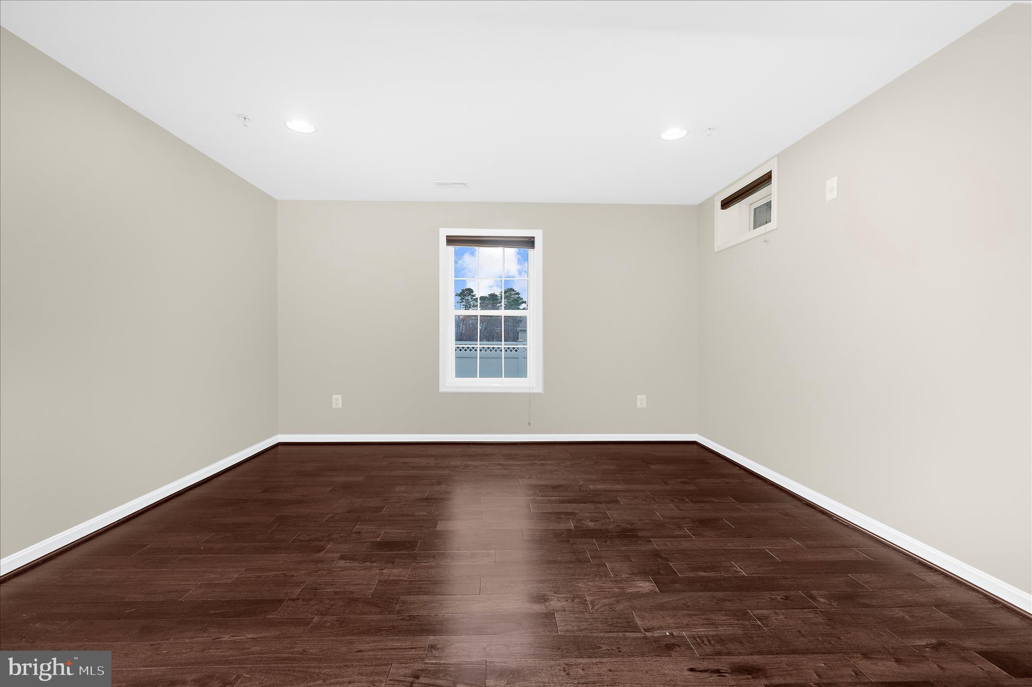 PARADISE ORCHARD - Residential