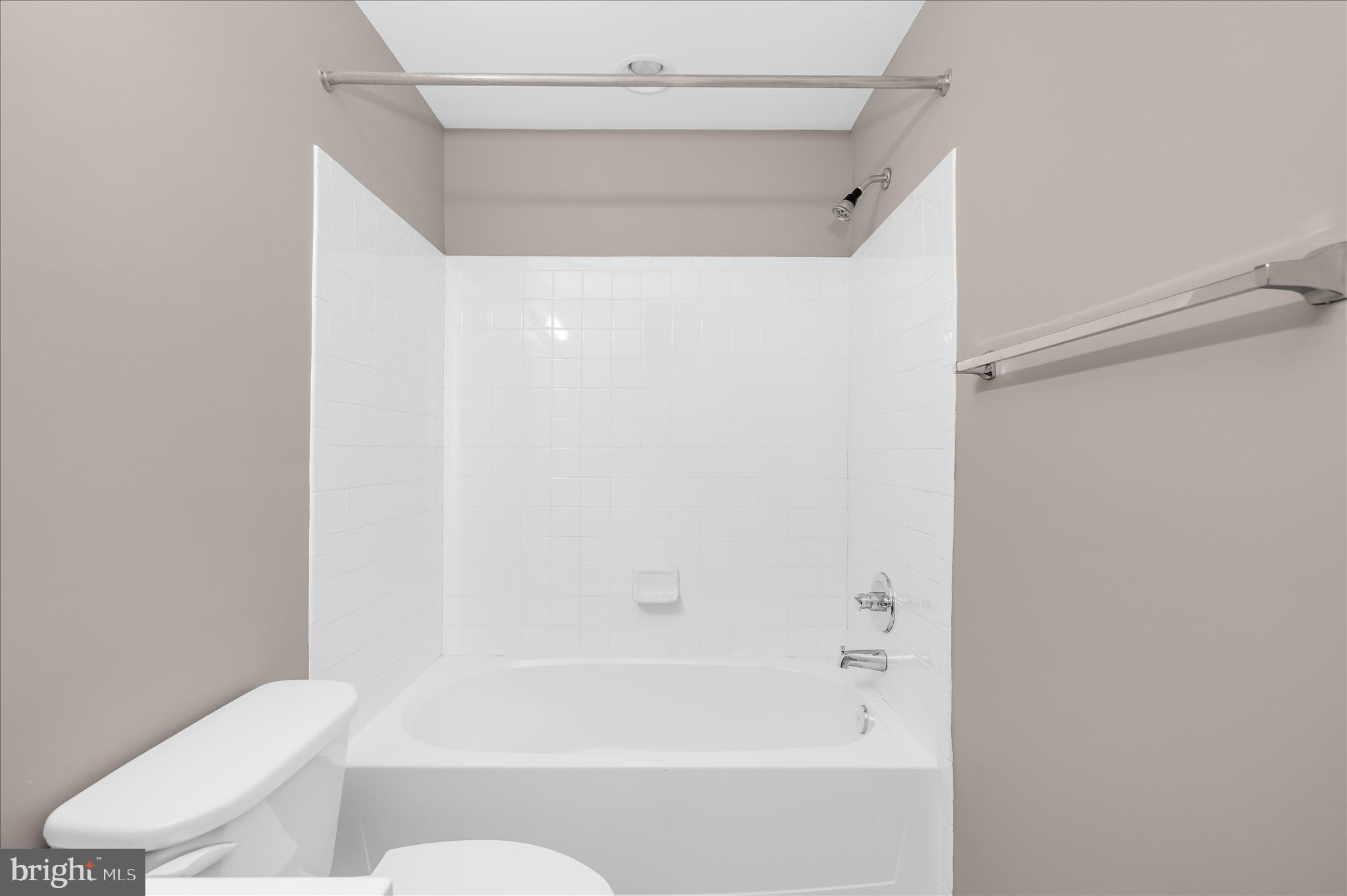 PARADISE ORCHARD - Residential