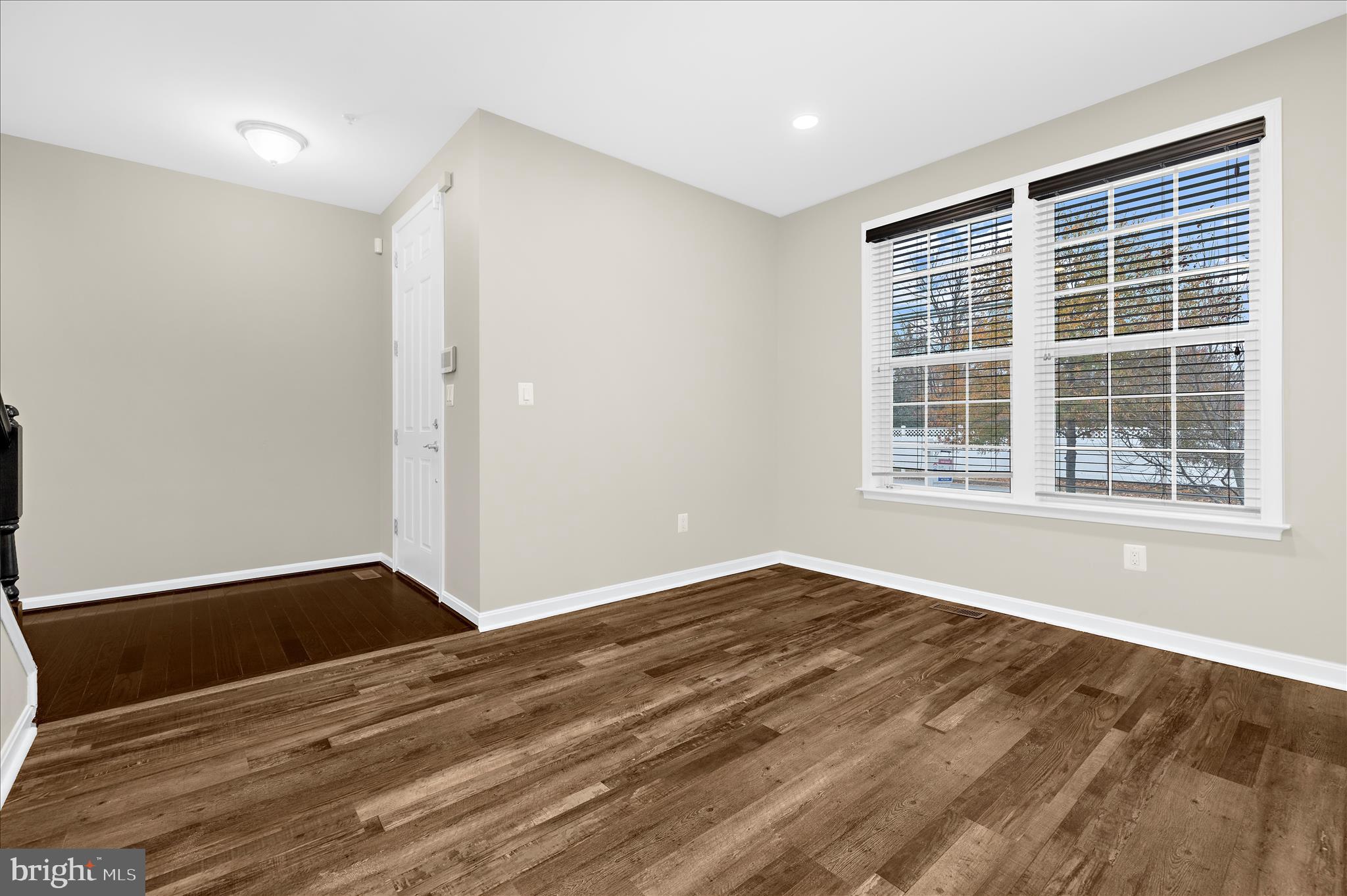 PARADISE ORCHARD - Residential