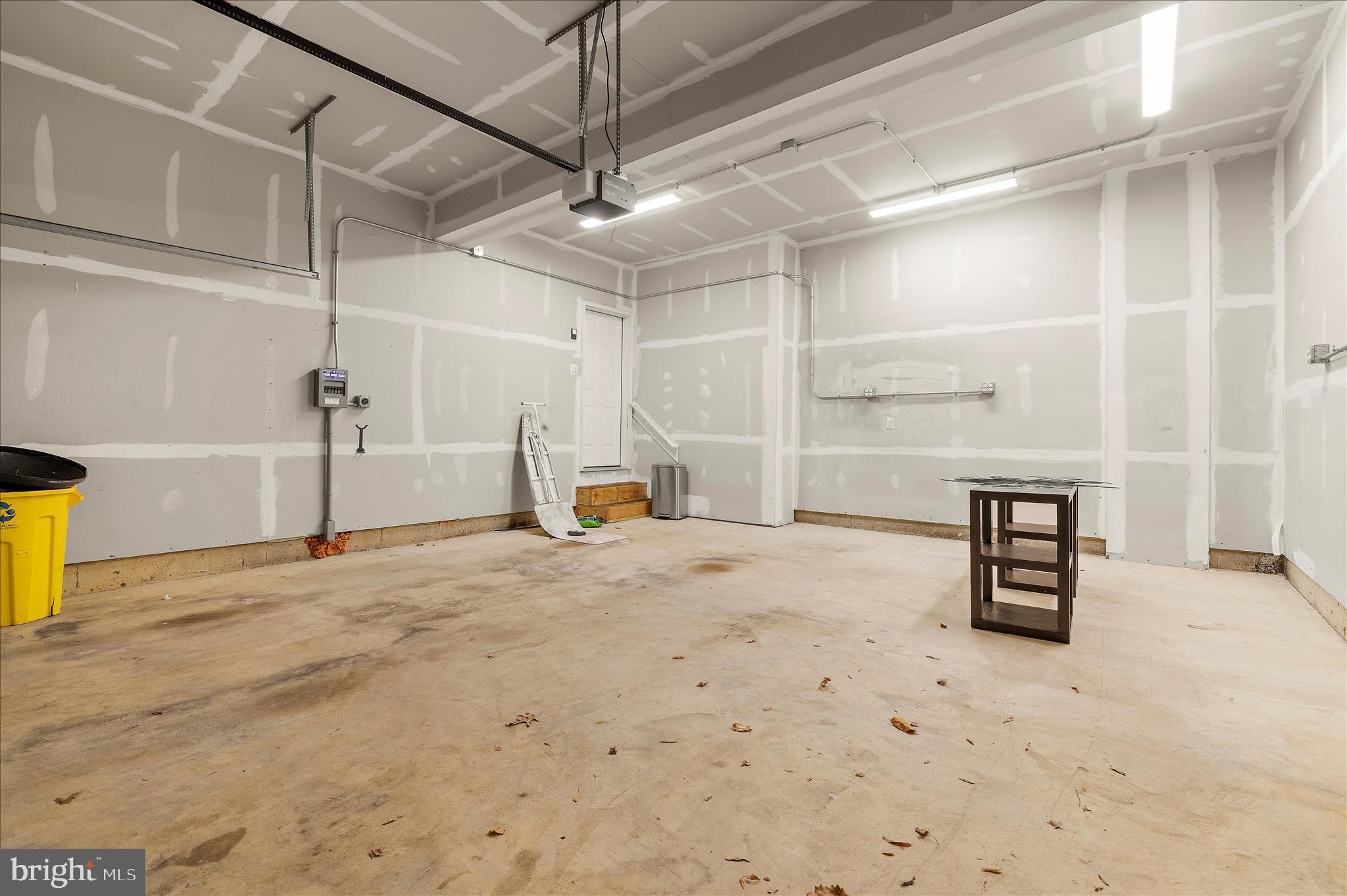 PARADISE ORCHARD - Residential