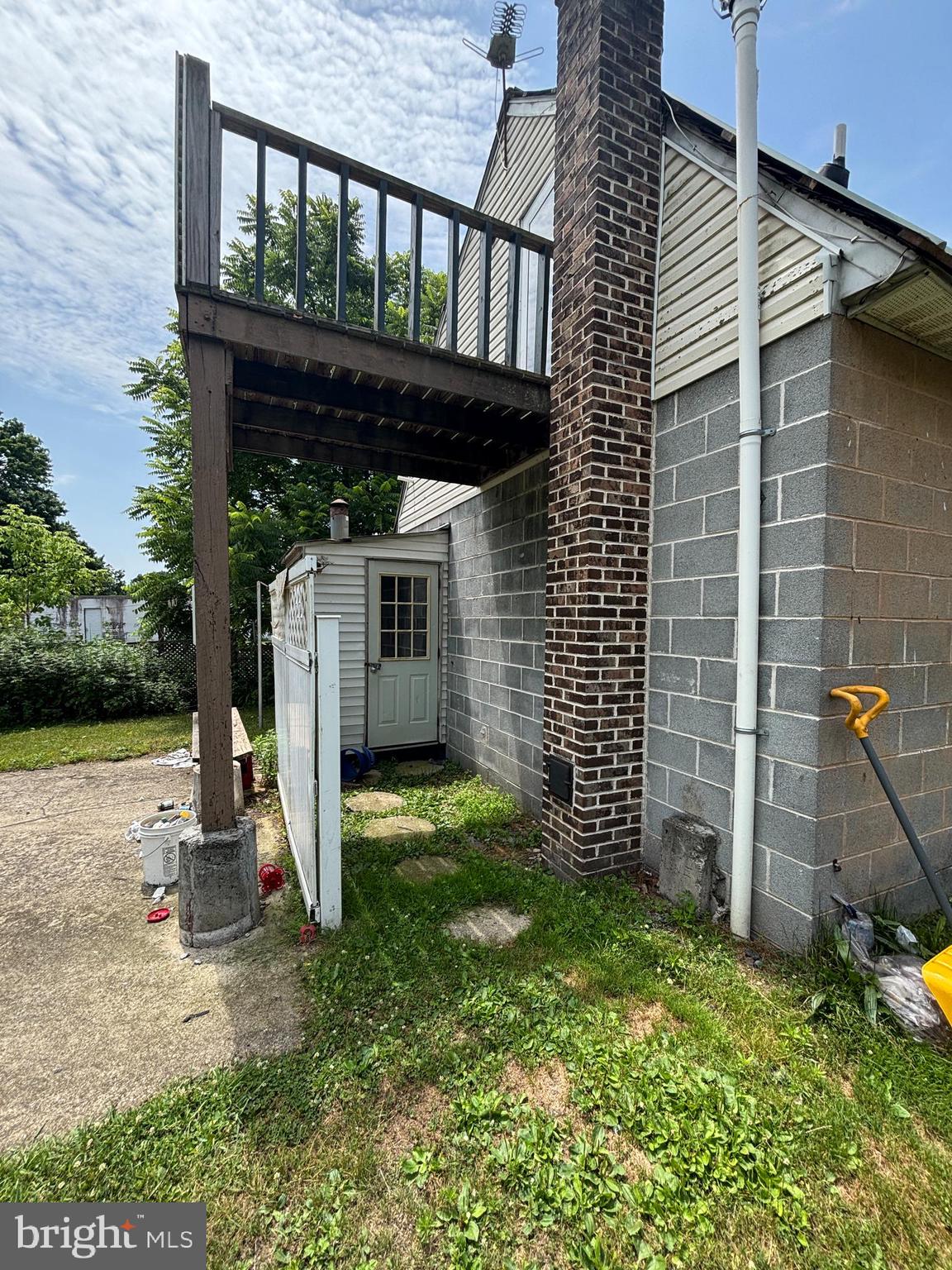 298 TREMONT ROAD