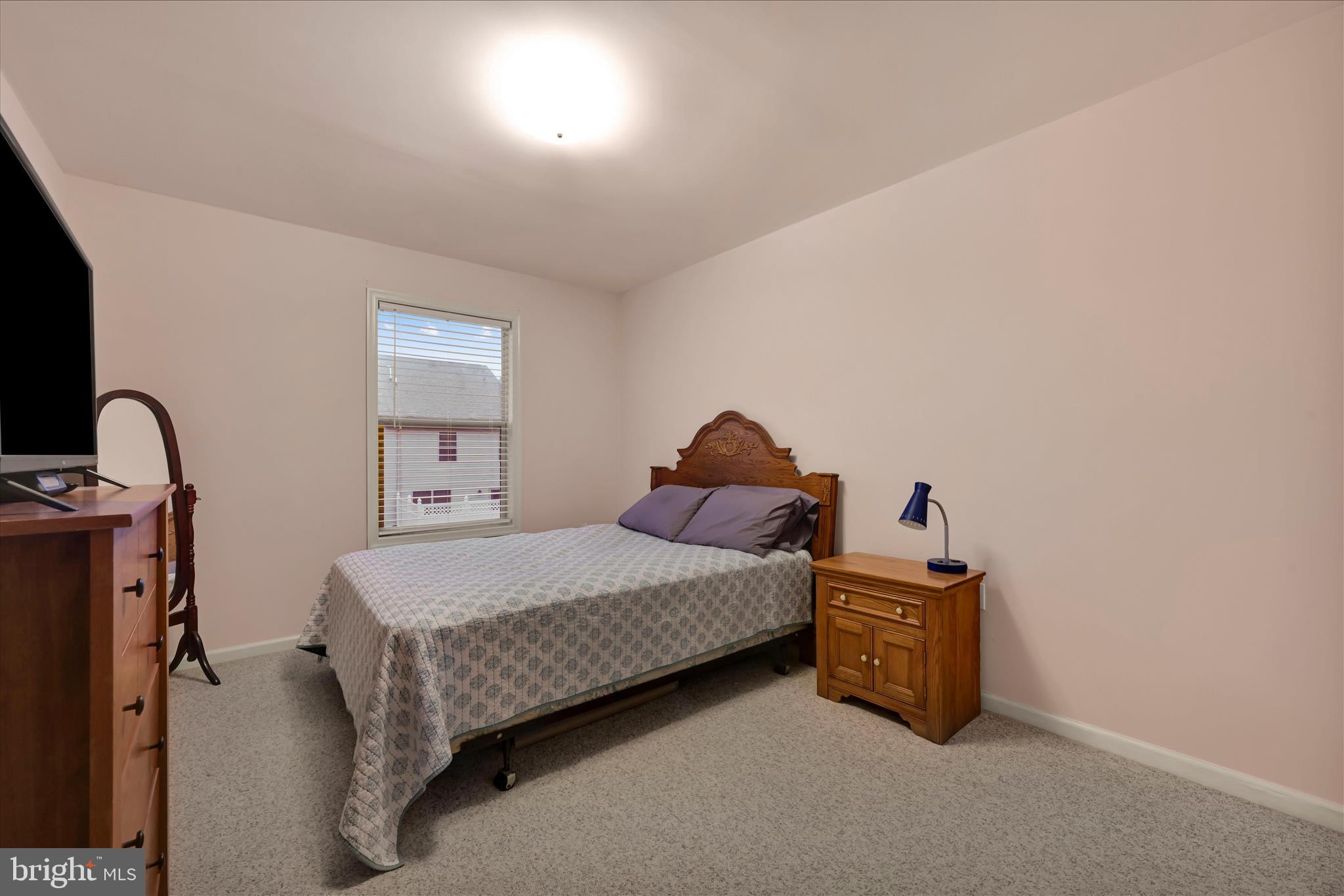 SHERWOOD COURT - Residential