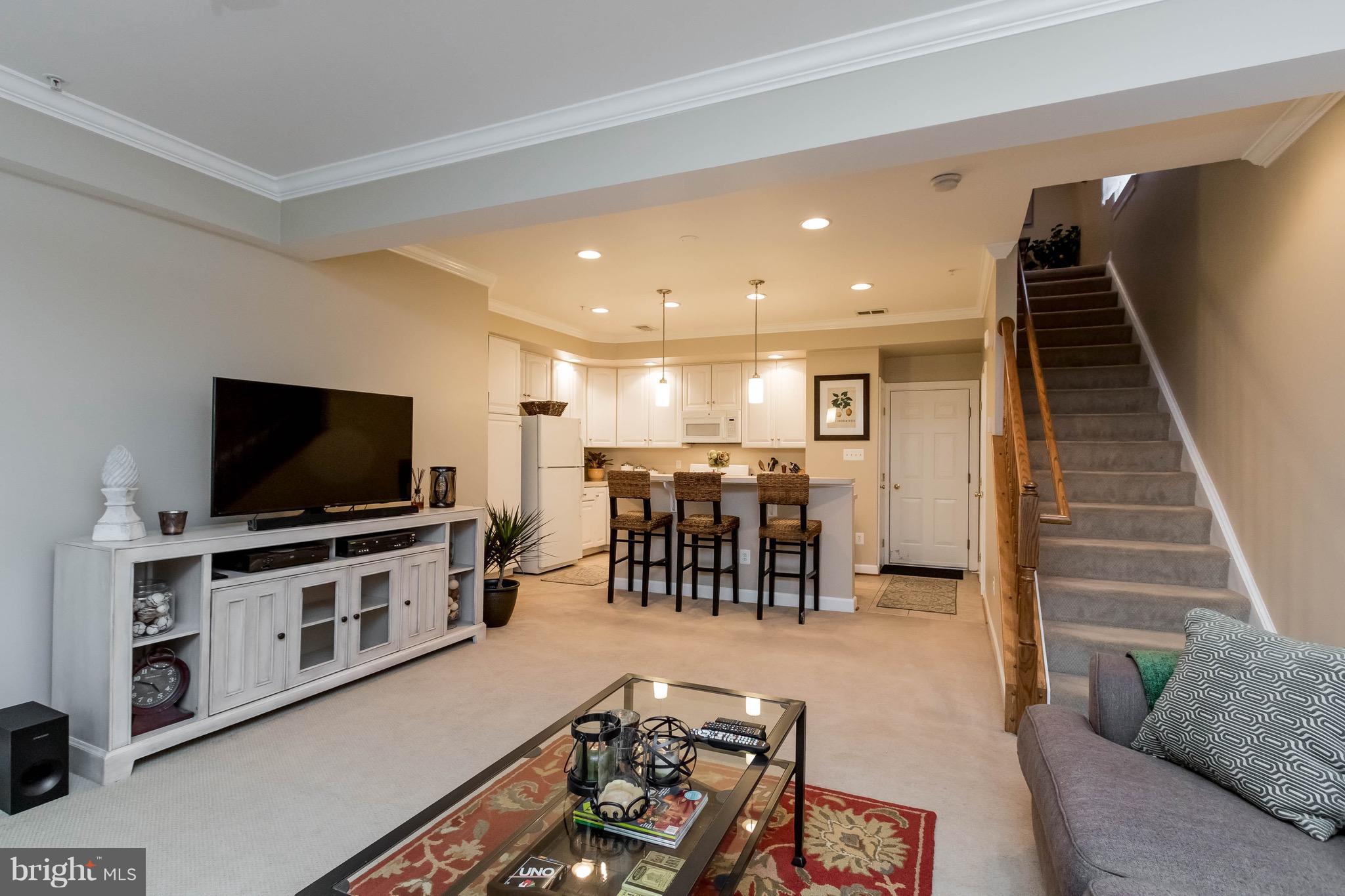 POTOMAC CLUB - Residential