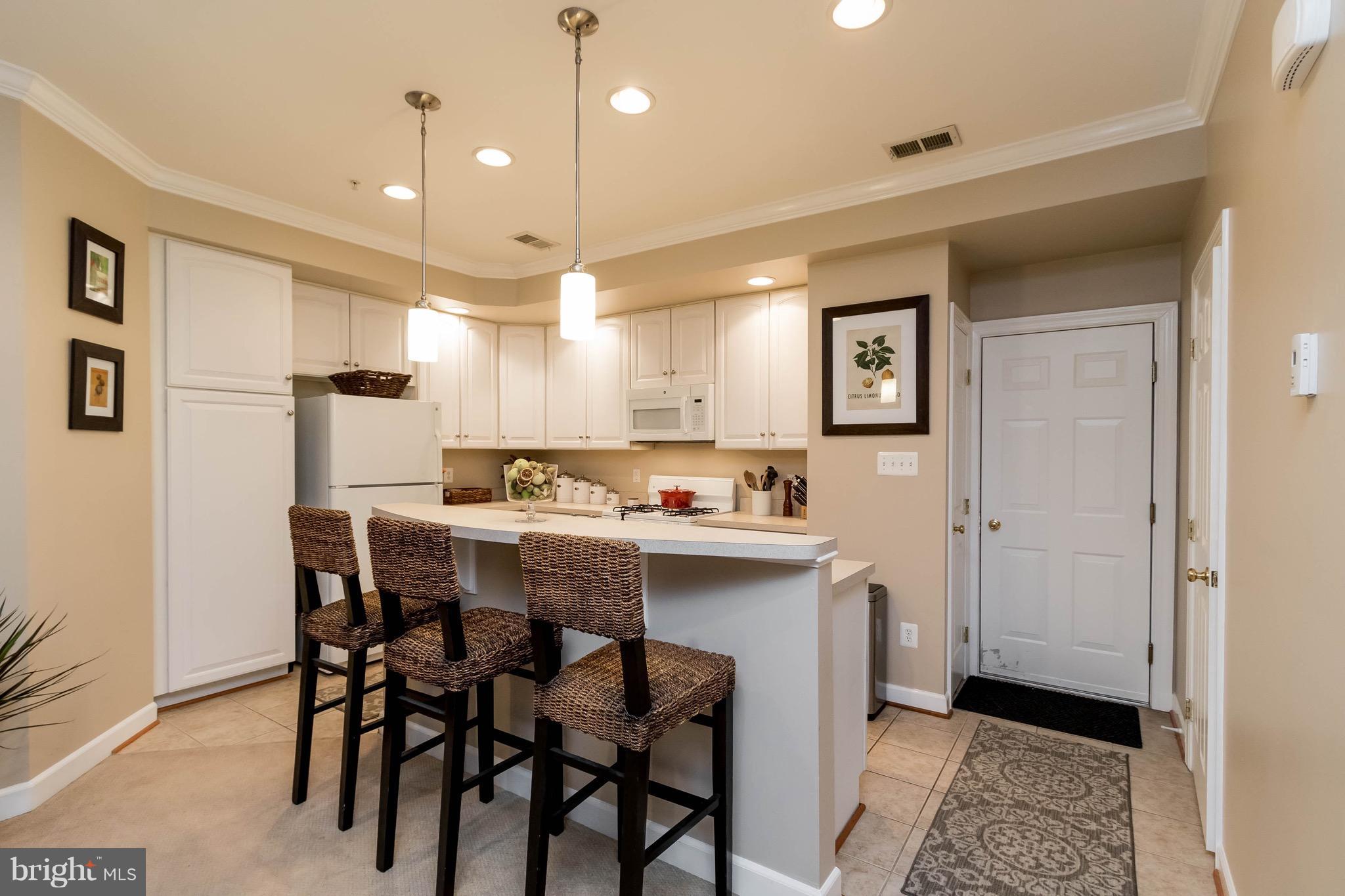 POTOMAC CLUB - Residential