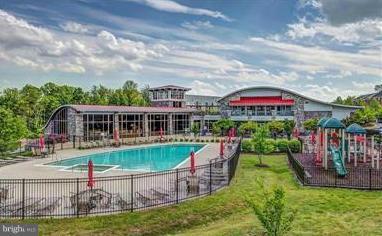 POTOMAC CLUB - Residential