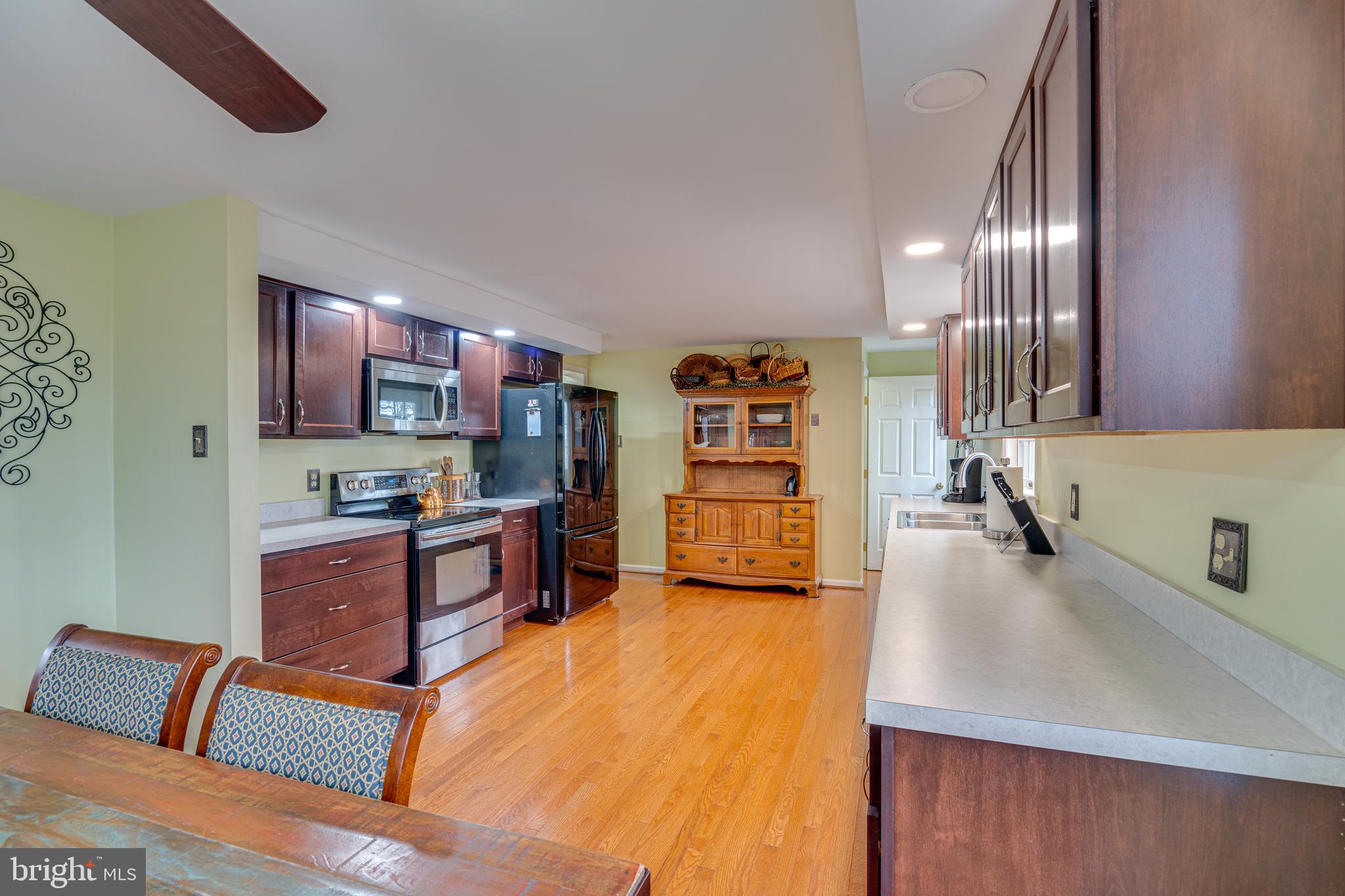 SHANNONDALE - Residential