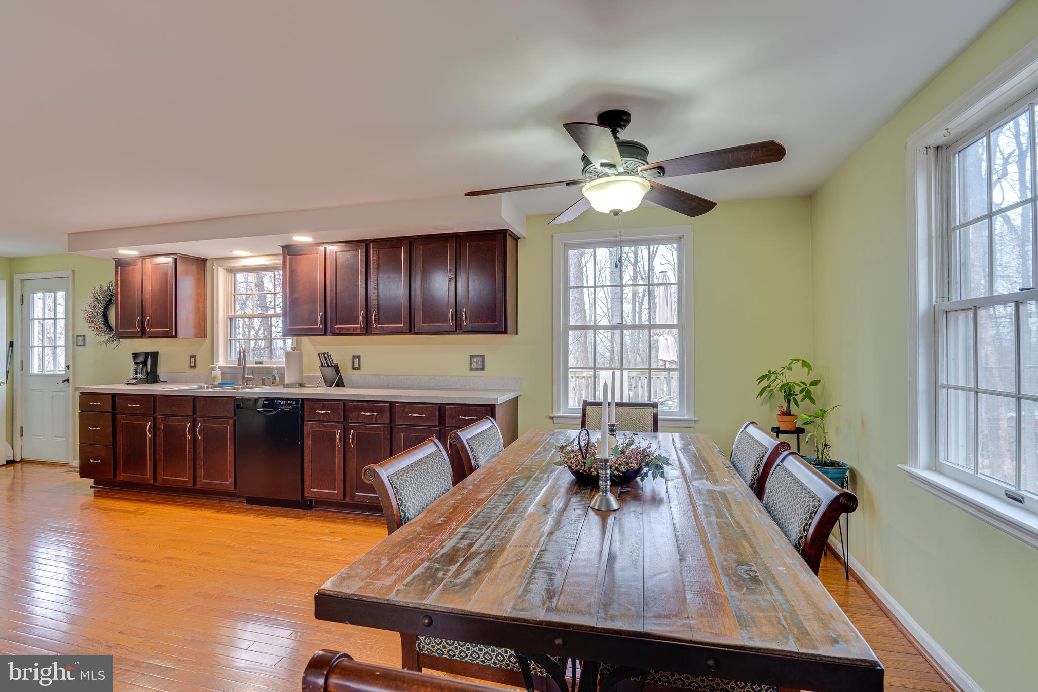 SHANNONDALE - Residential