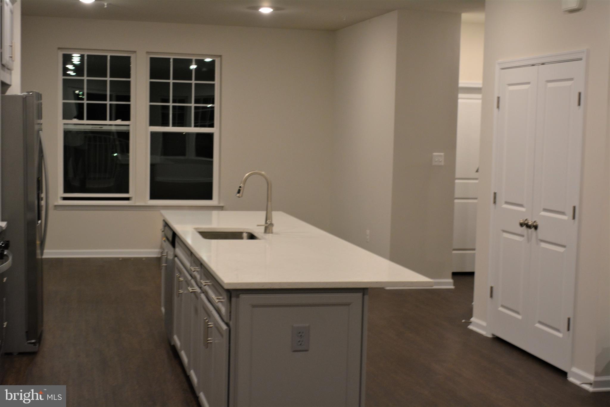 TALLYN RIDGE - Residential Lease