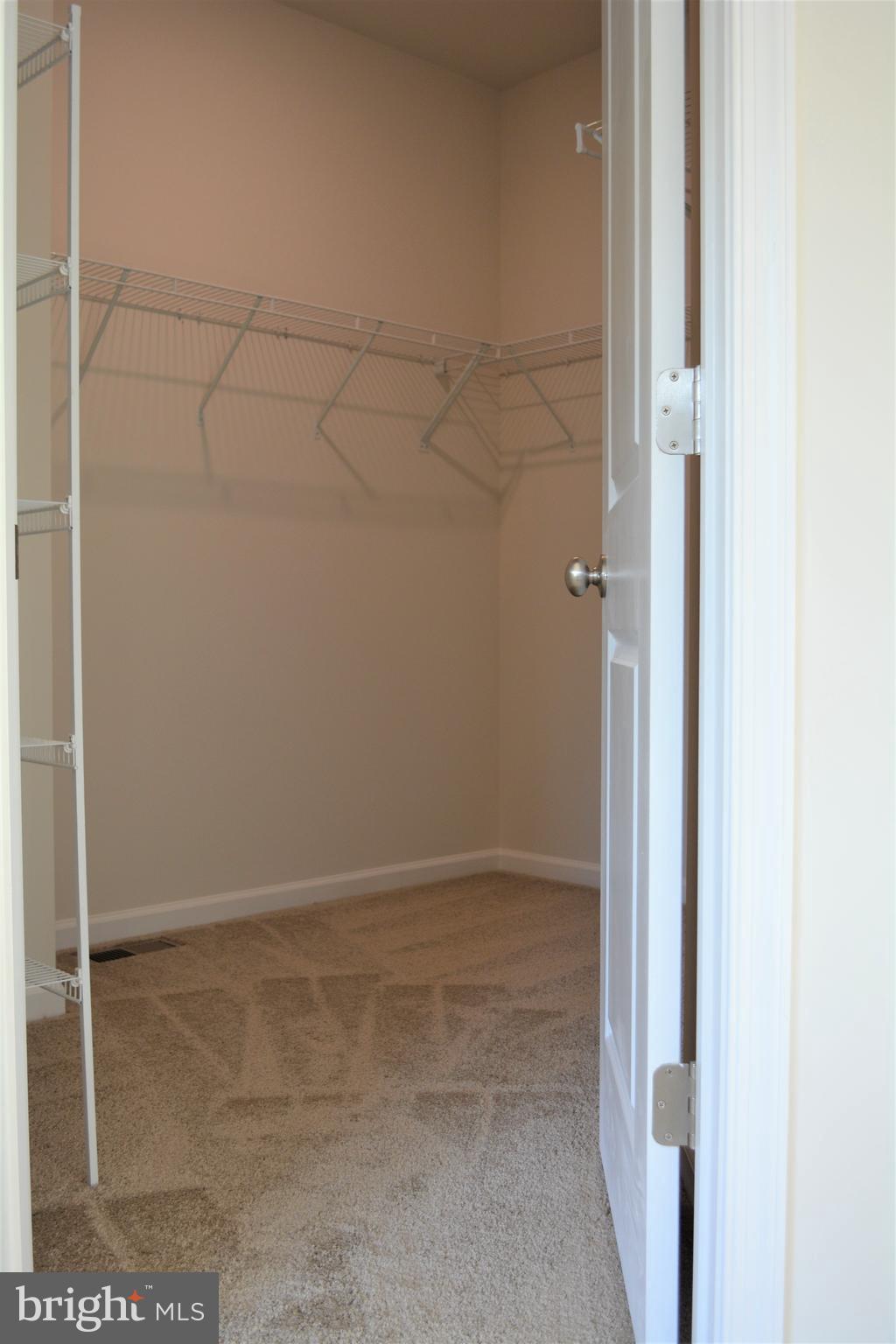 TALLYN RIDGE - Residential Lease