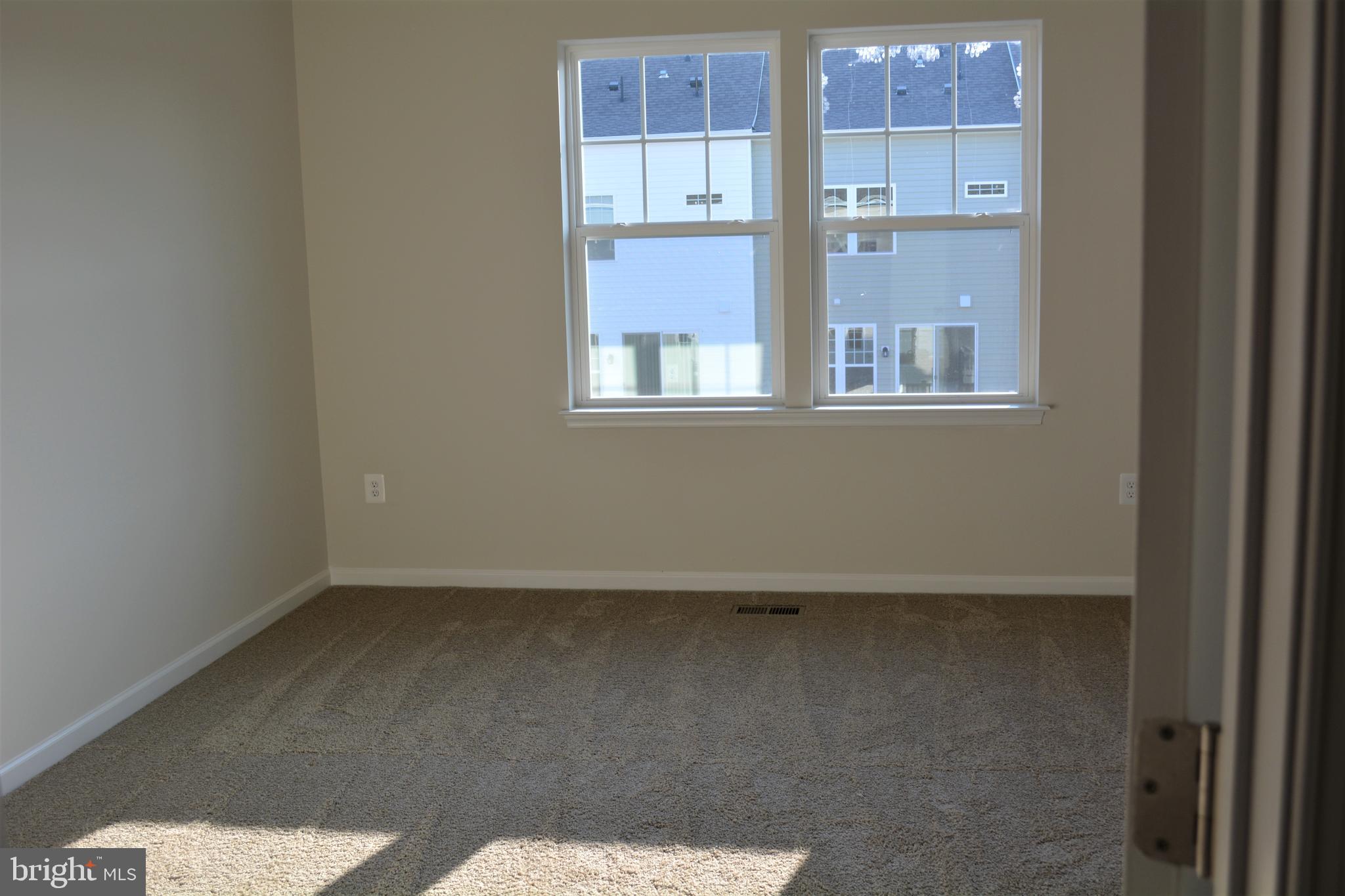 TALLYN RIDGE - Residential Lease