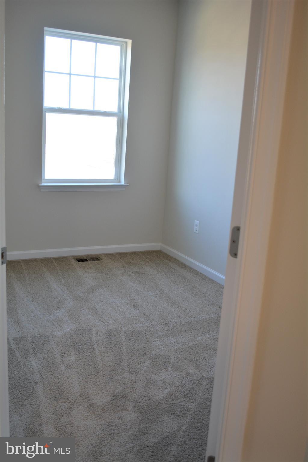 TALLYN RIDGE - Residential Lease