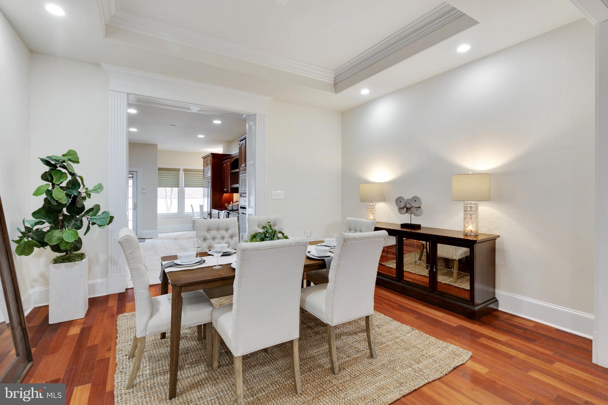 SOCIETY HILL - Residential
