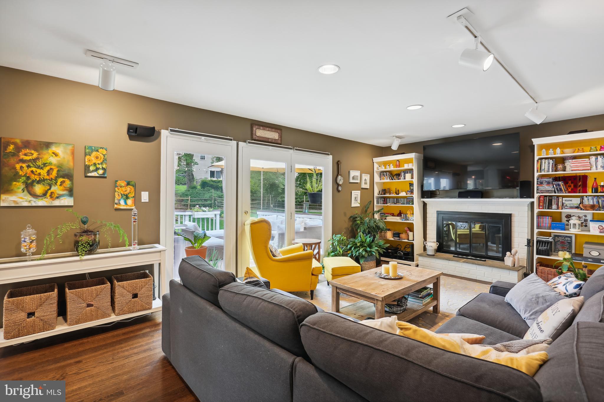 WESTLEIGH - Residential