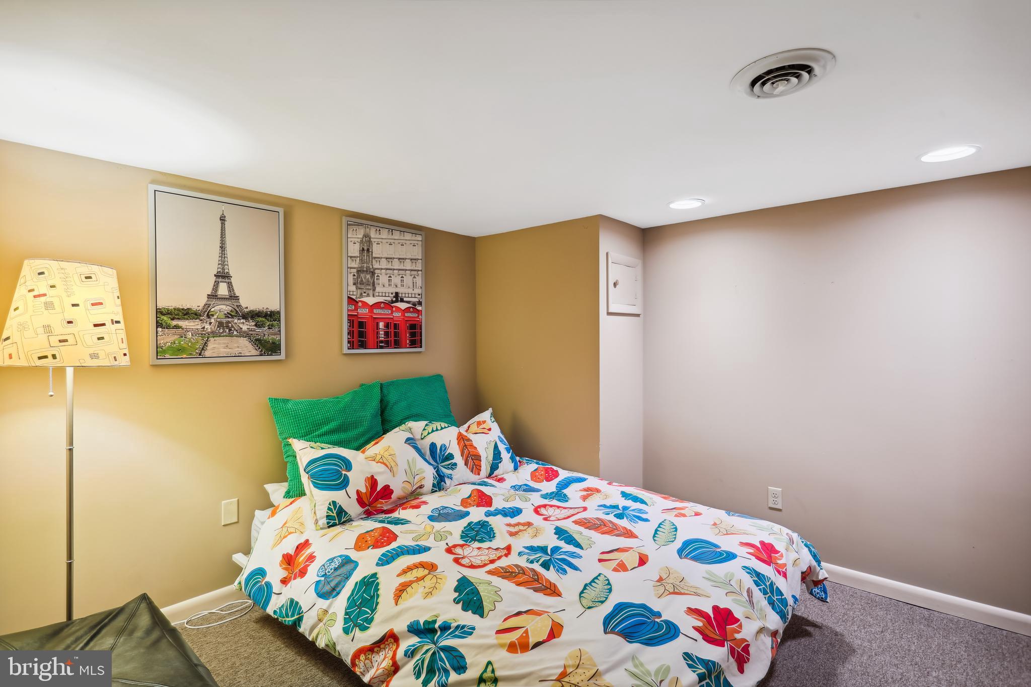 WESTLEIGH - Residential