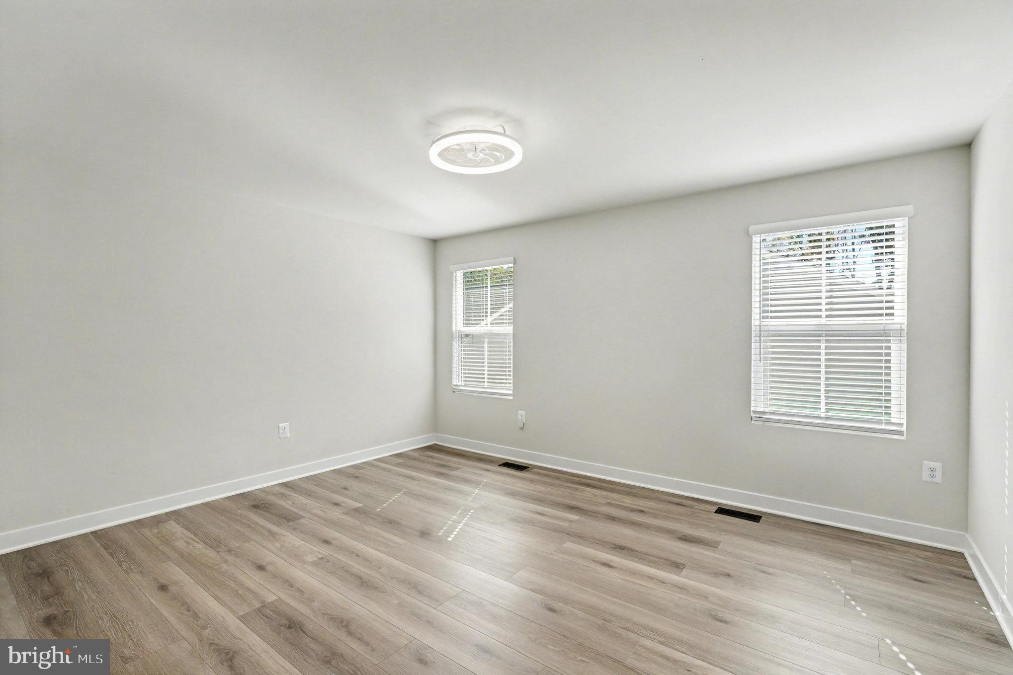 CHANCELLOR CROSSING - Land