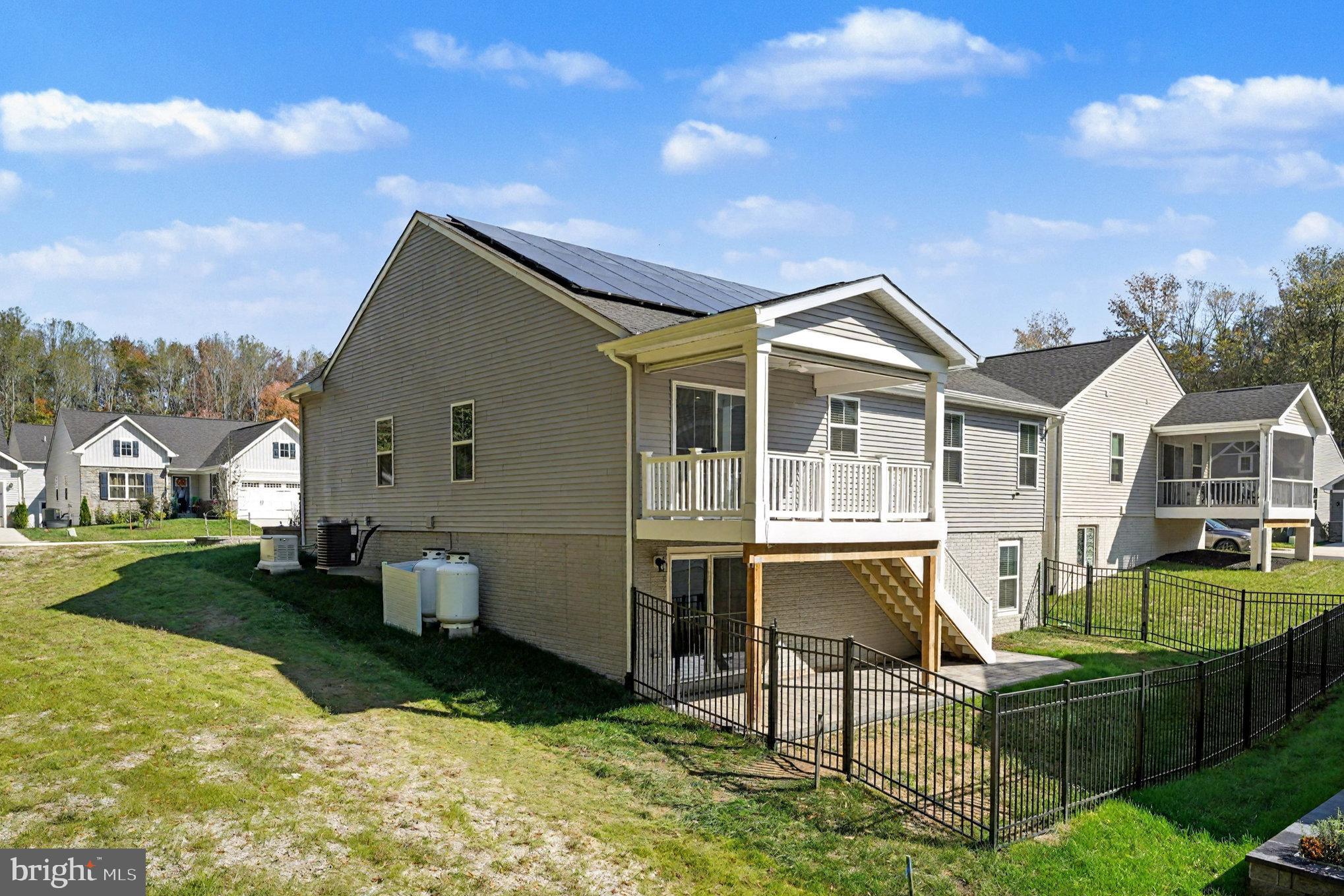 CHANCELLOR CROSSING - Land