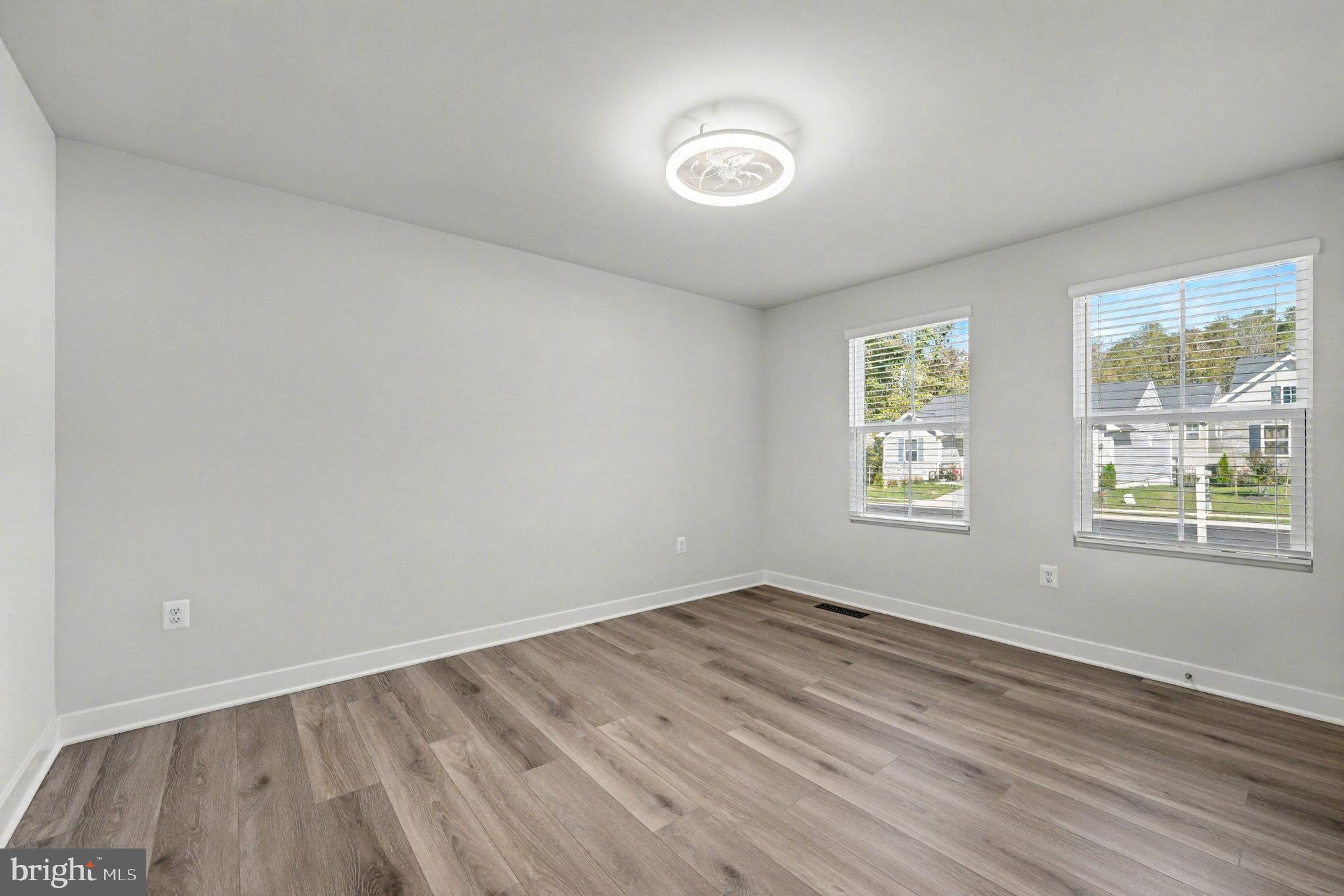 CHANCELLOR CROSSING - Land