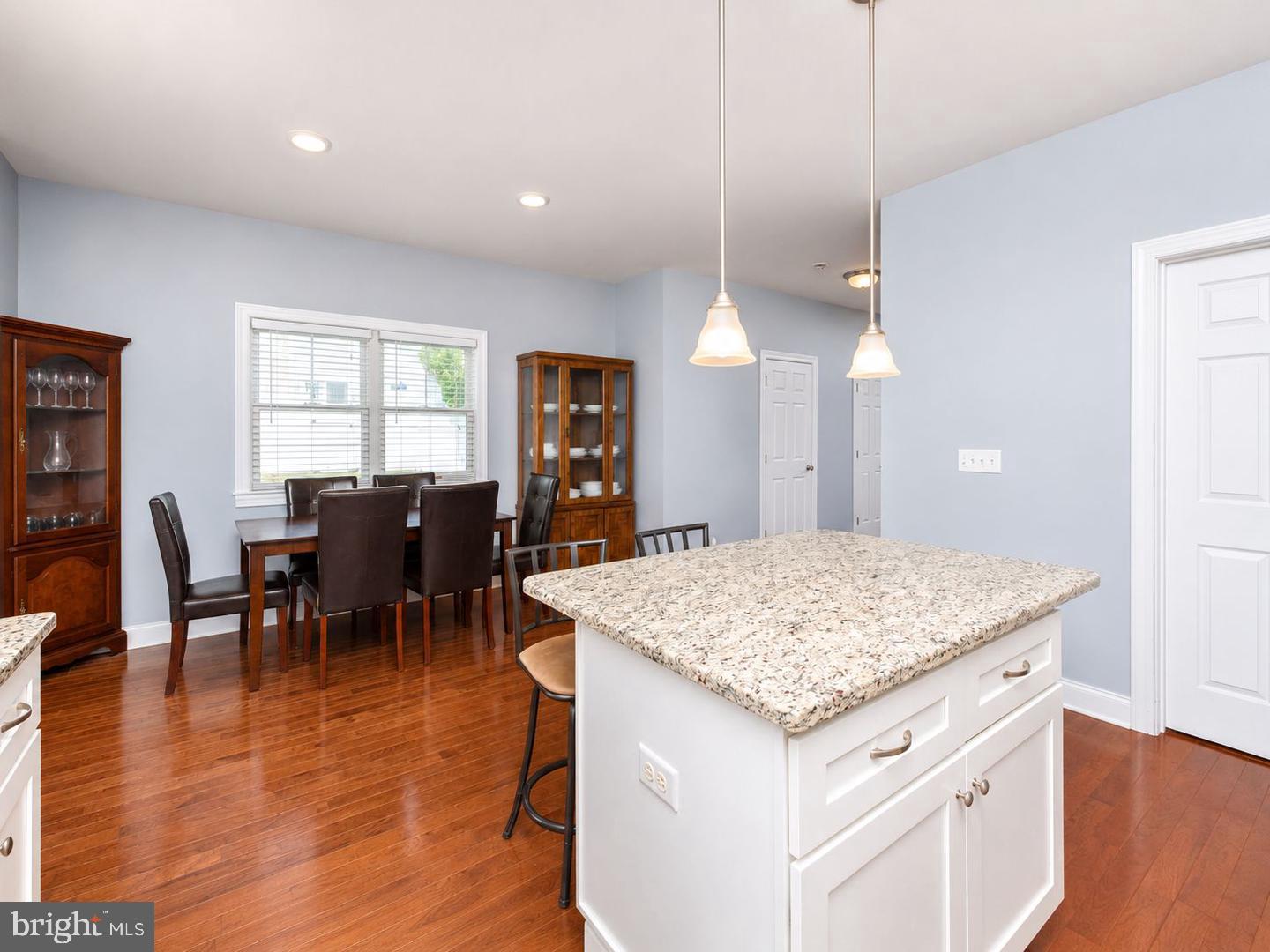 2243 LAPIS LANE