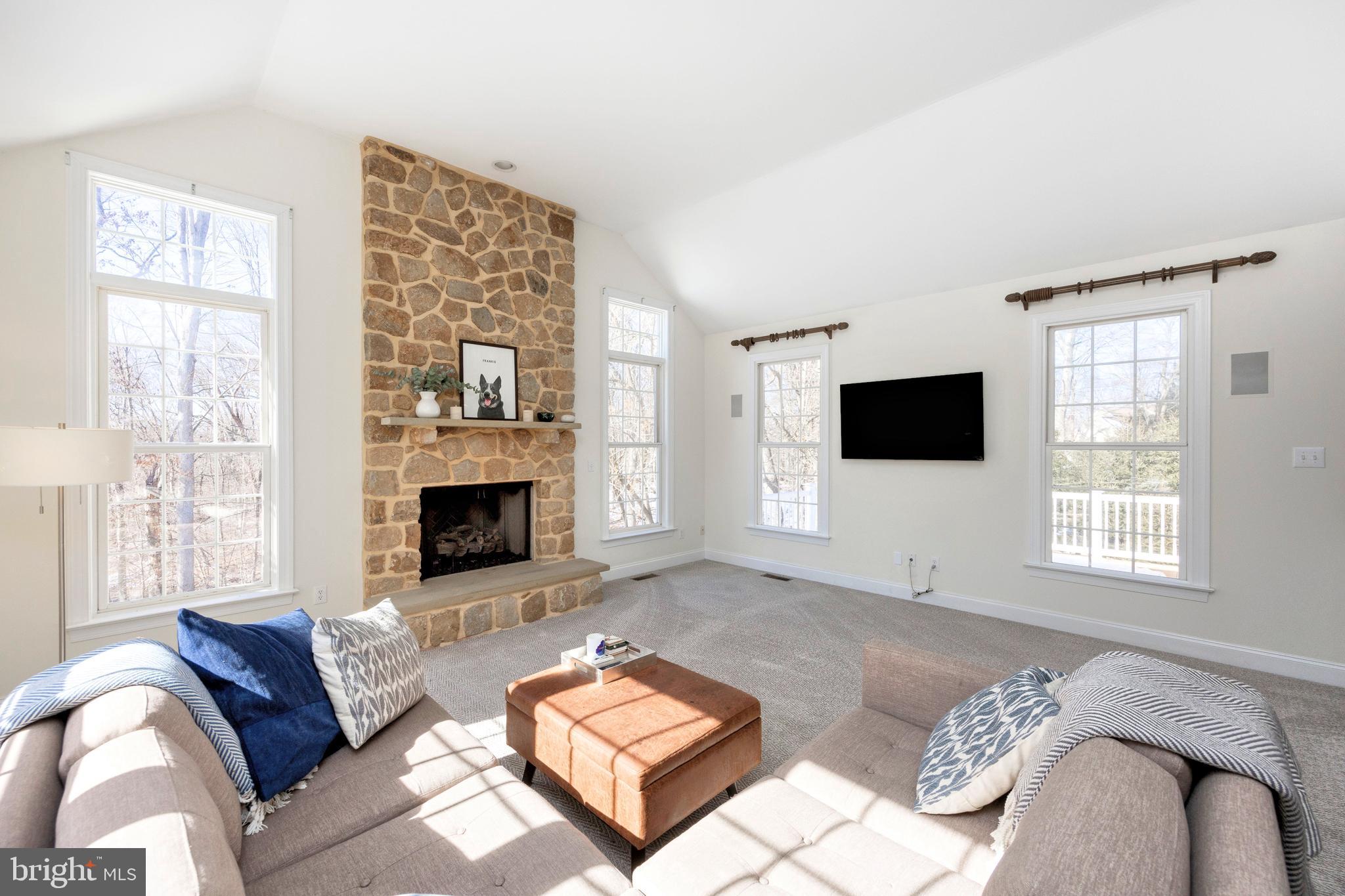 SHENANDOAH - Residential