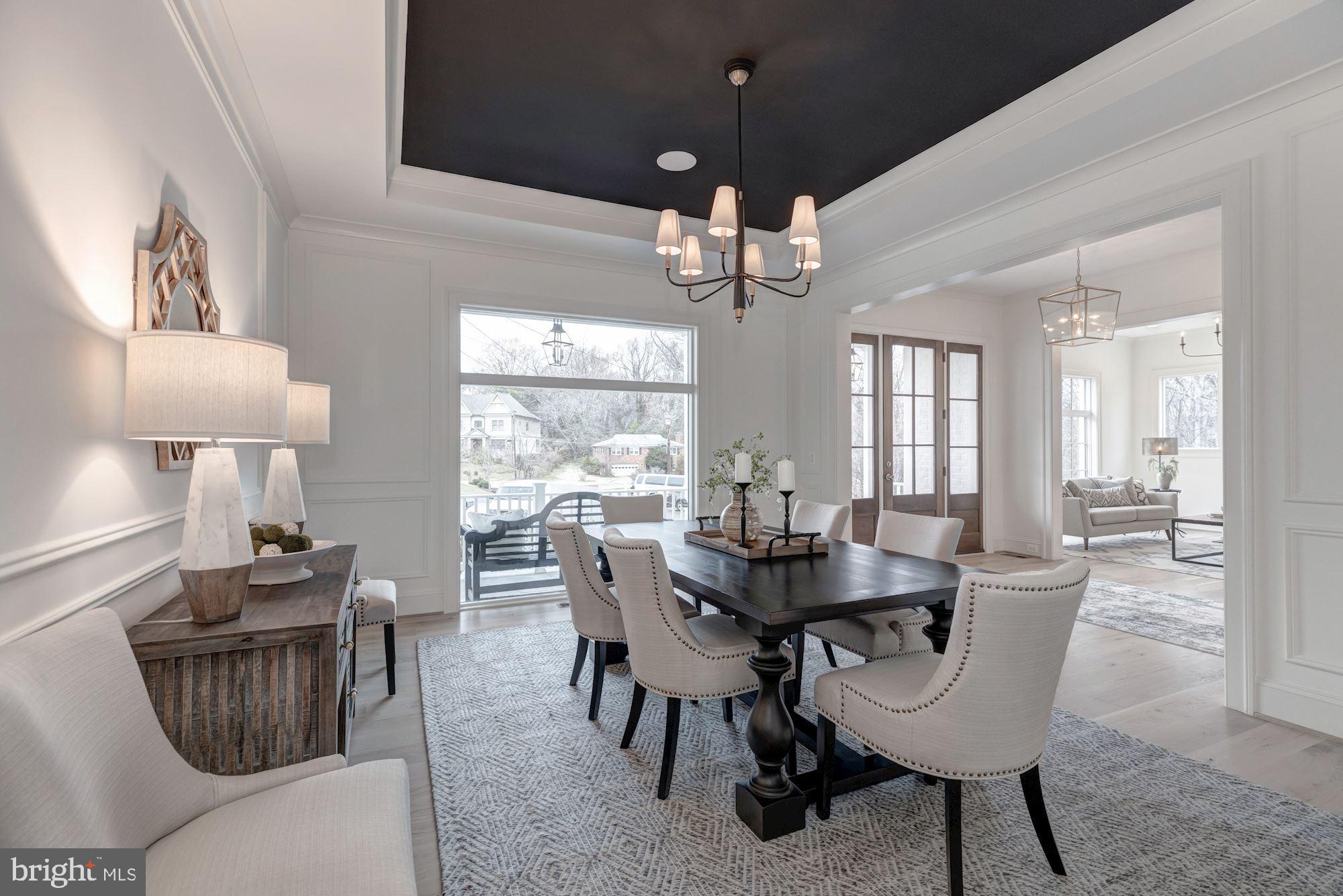 SALONA VILLAGE - Residential