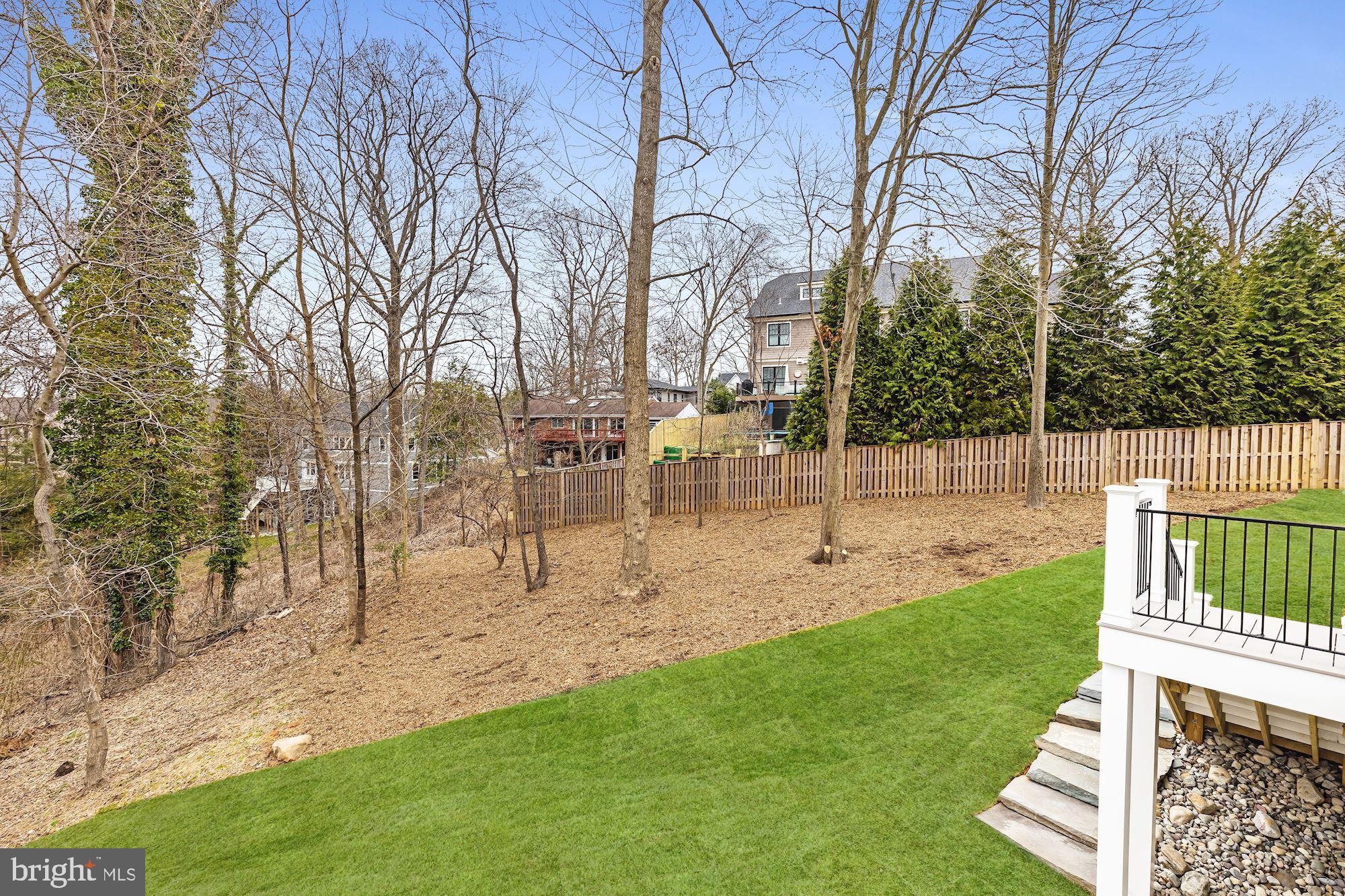 SALONA VILLAGE - Residential